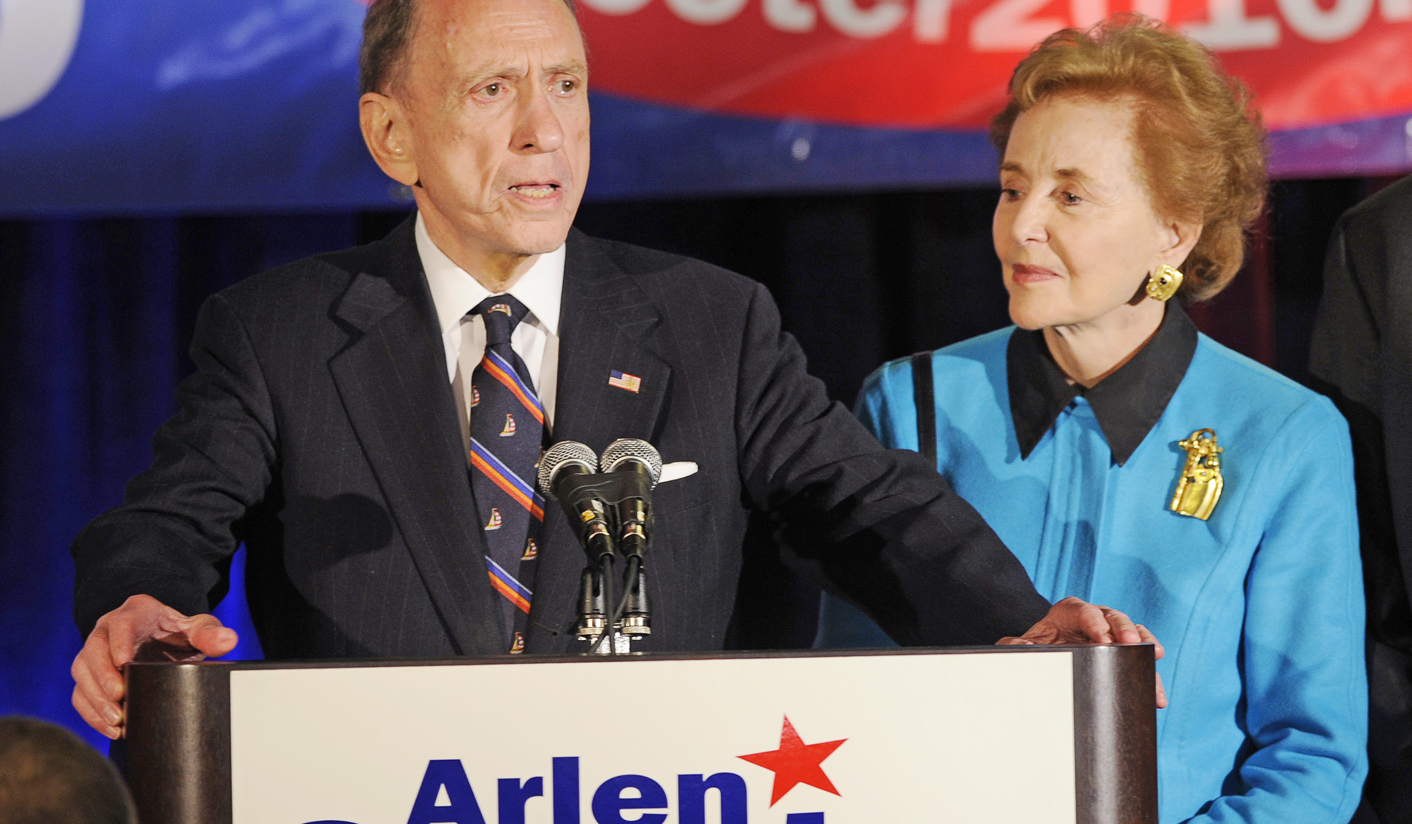 Former US Senator Arlen Specter, 82, dies of cancer