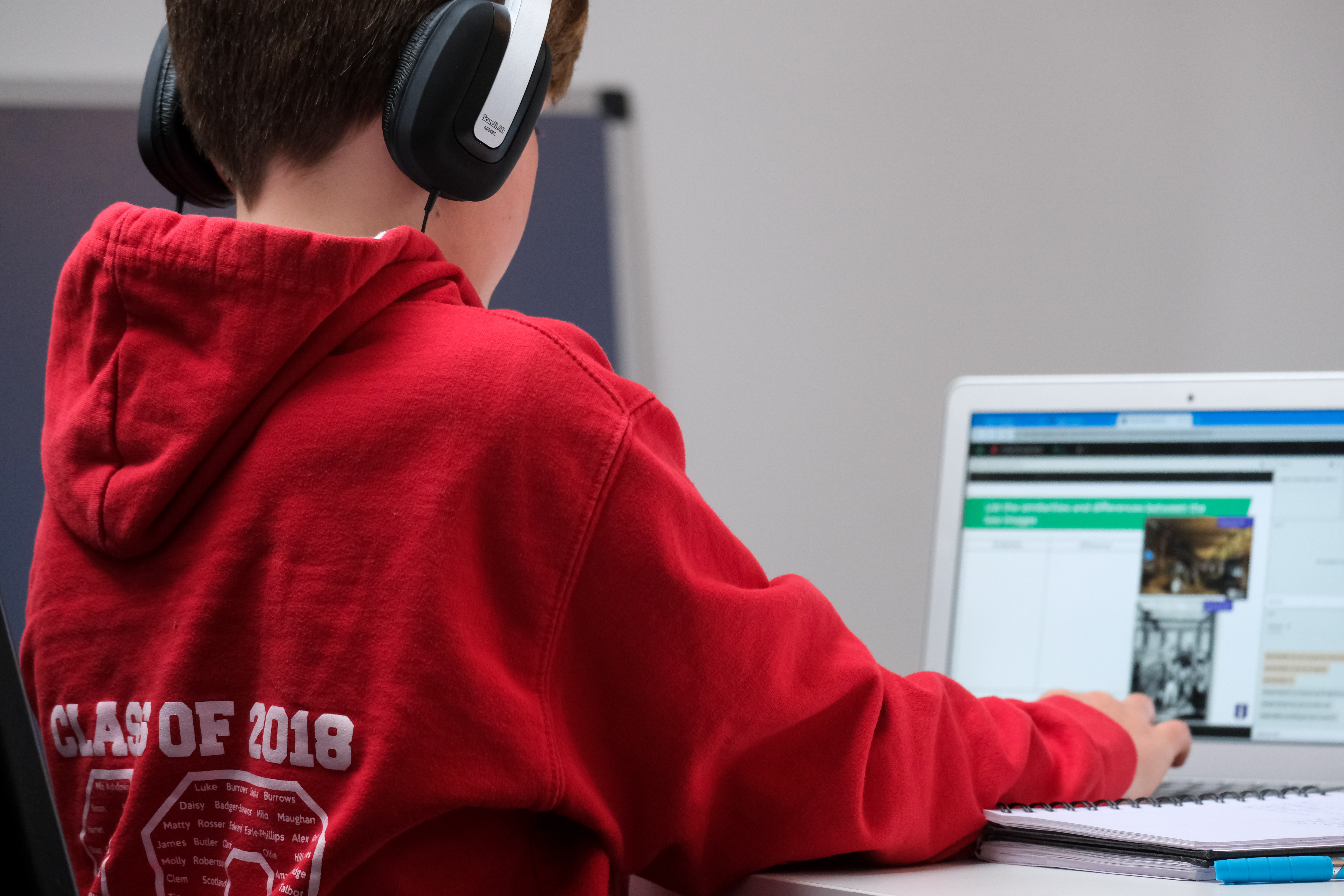 Children live online more than ever – we need better definitions of ‘good’ and ‘bad’ screen time