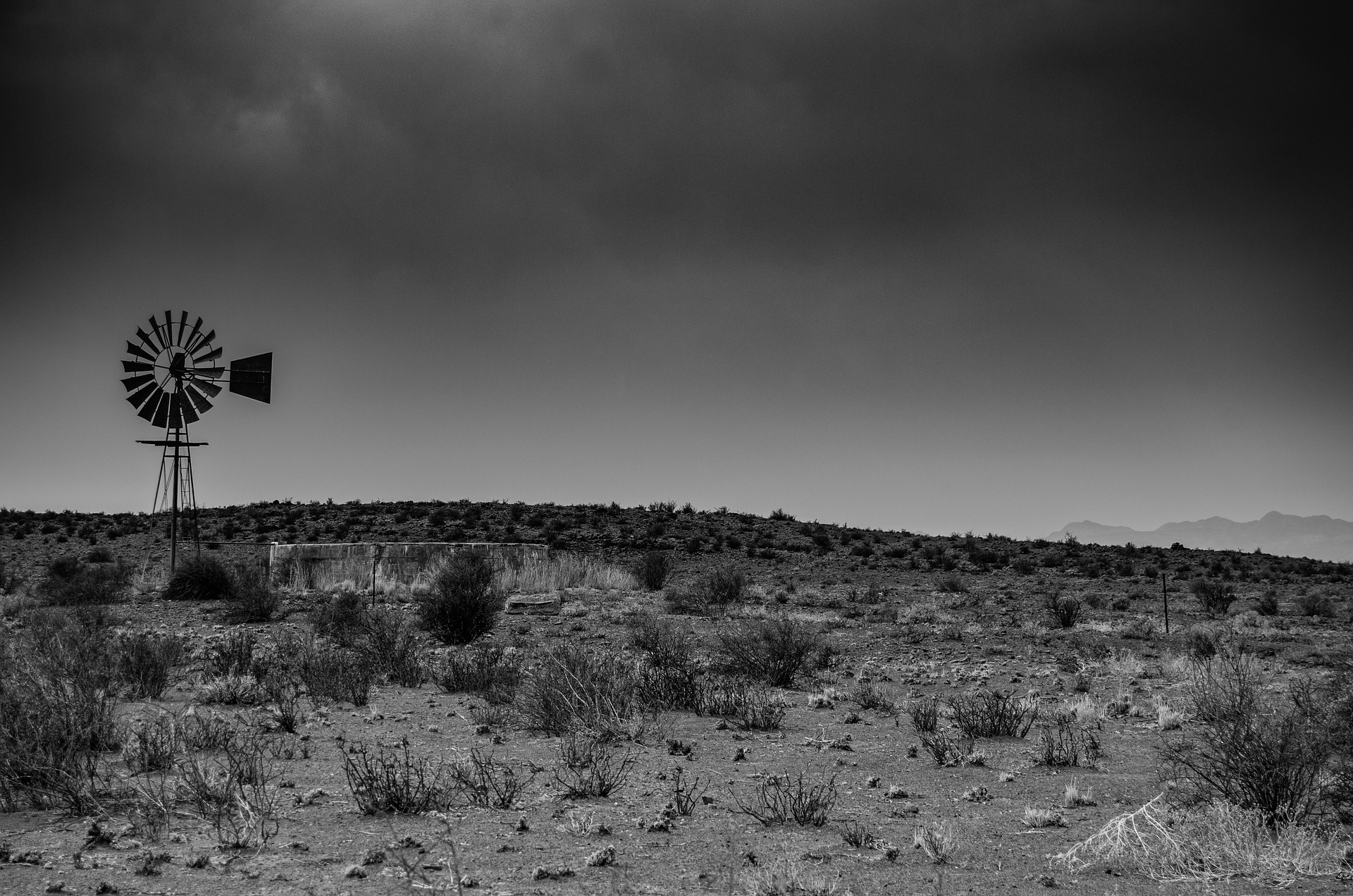 Aliens & Antiquity: Close Encounters of the Thirst Kind