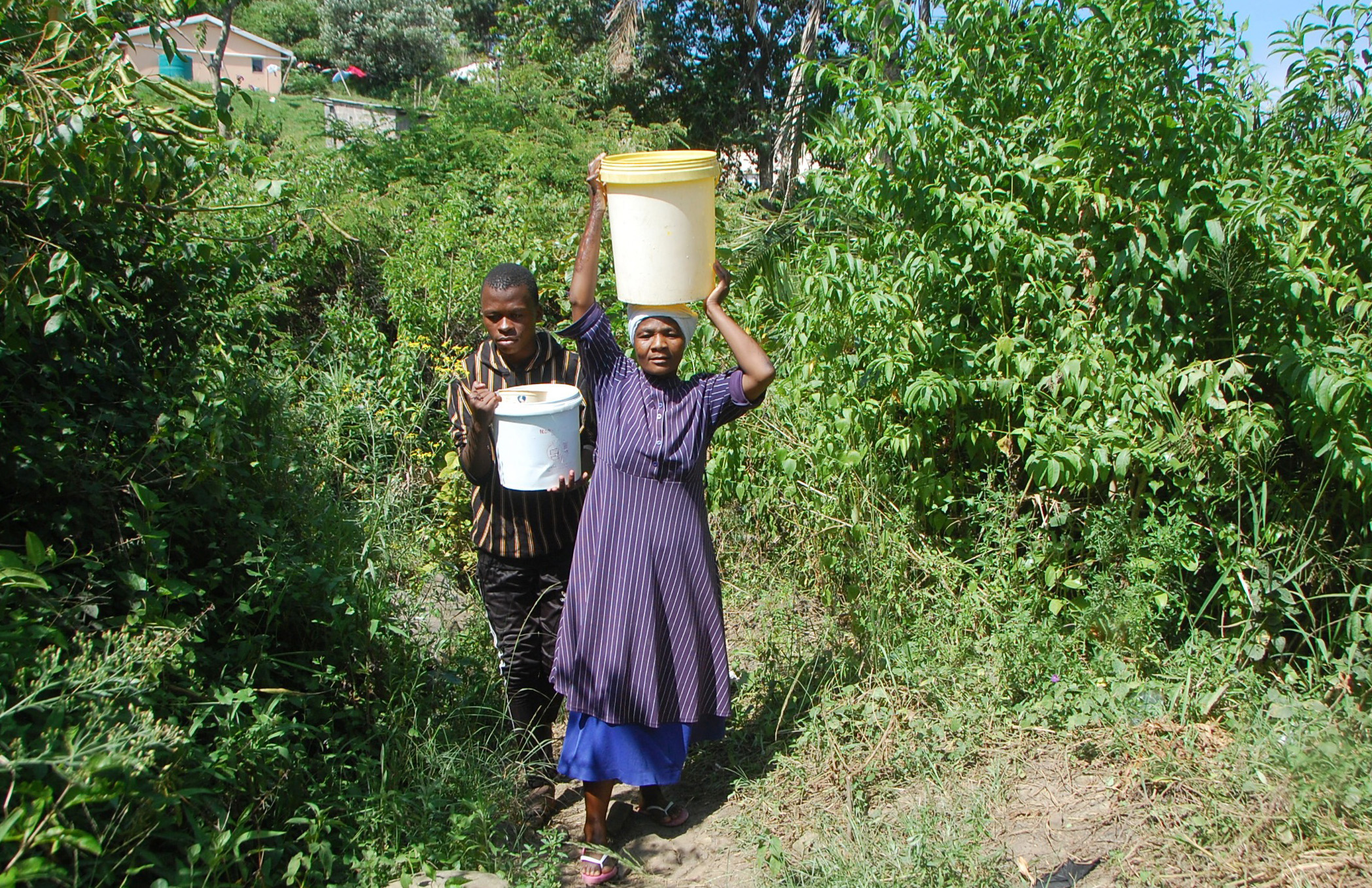 Desperate scramble for water on the KZN South Coast while municipal cuts continue