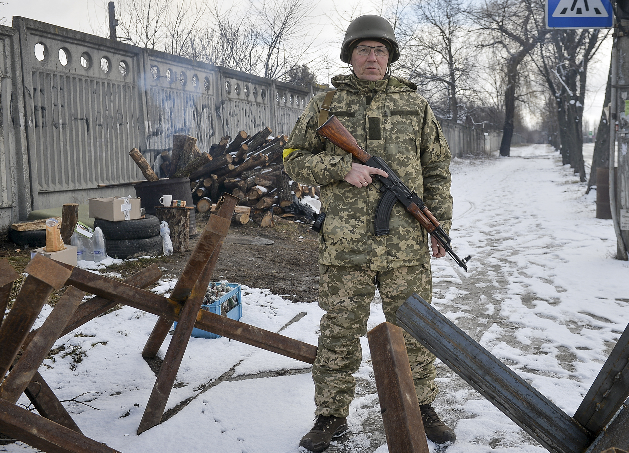 Russia promises 'silence' for Ukrainians to flee battered cities