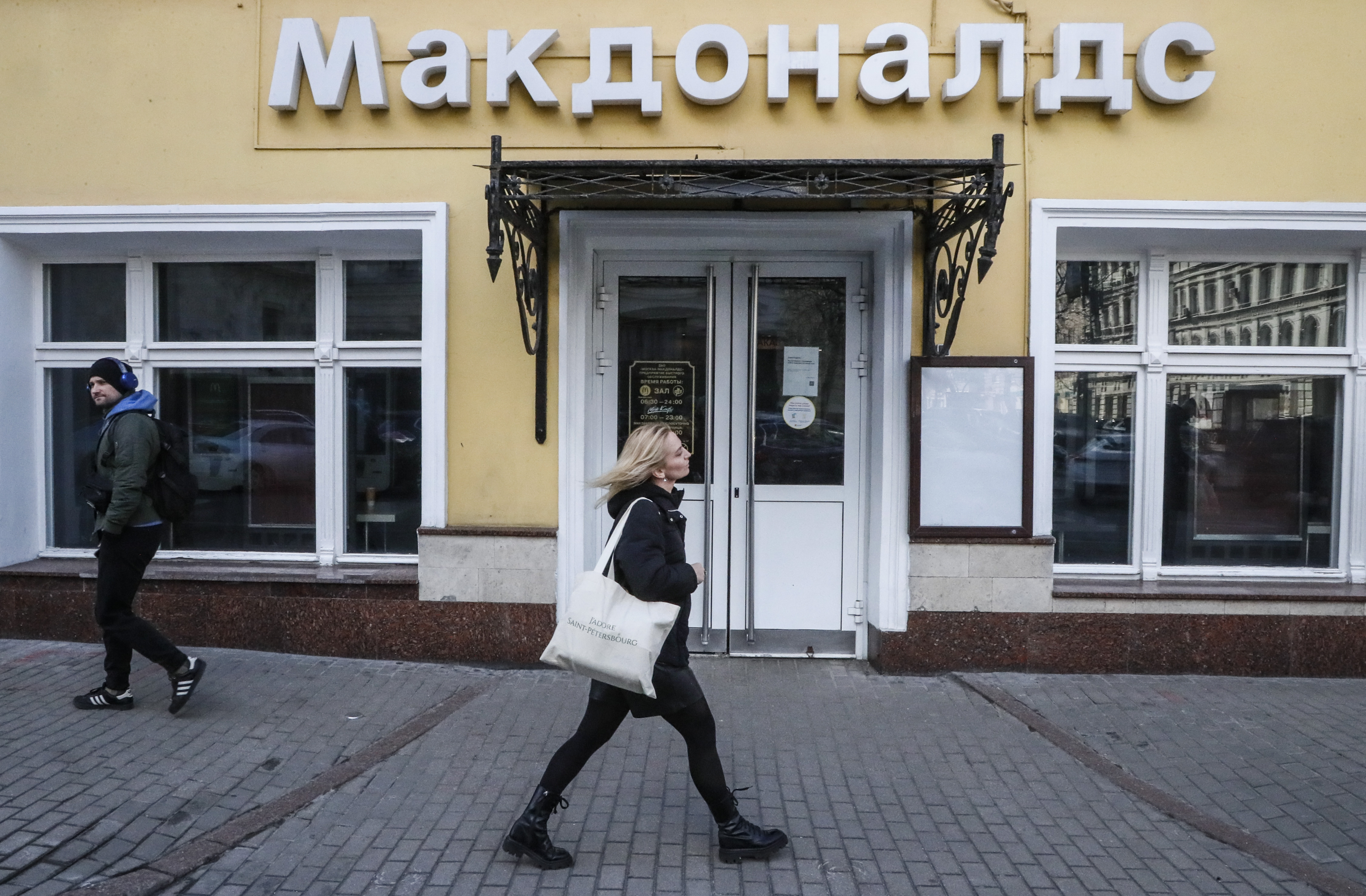 The West doesn’t get it – Russians aren’t ‘zombified’, and most of them are pro-Putin