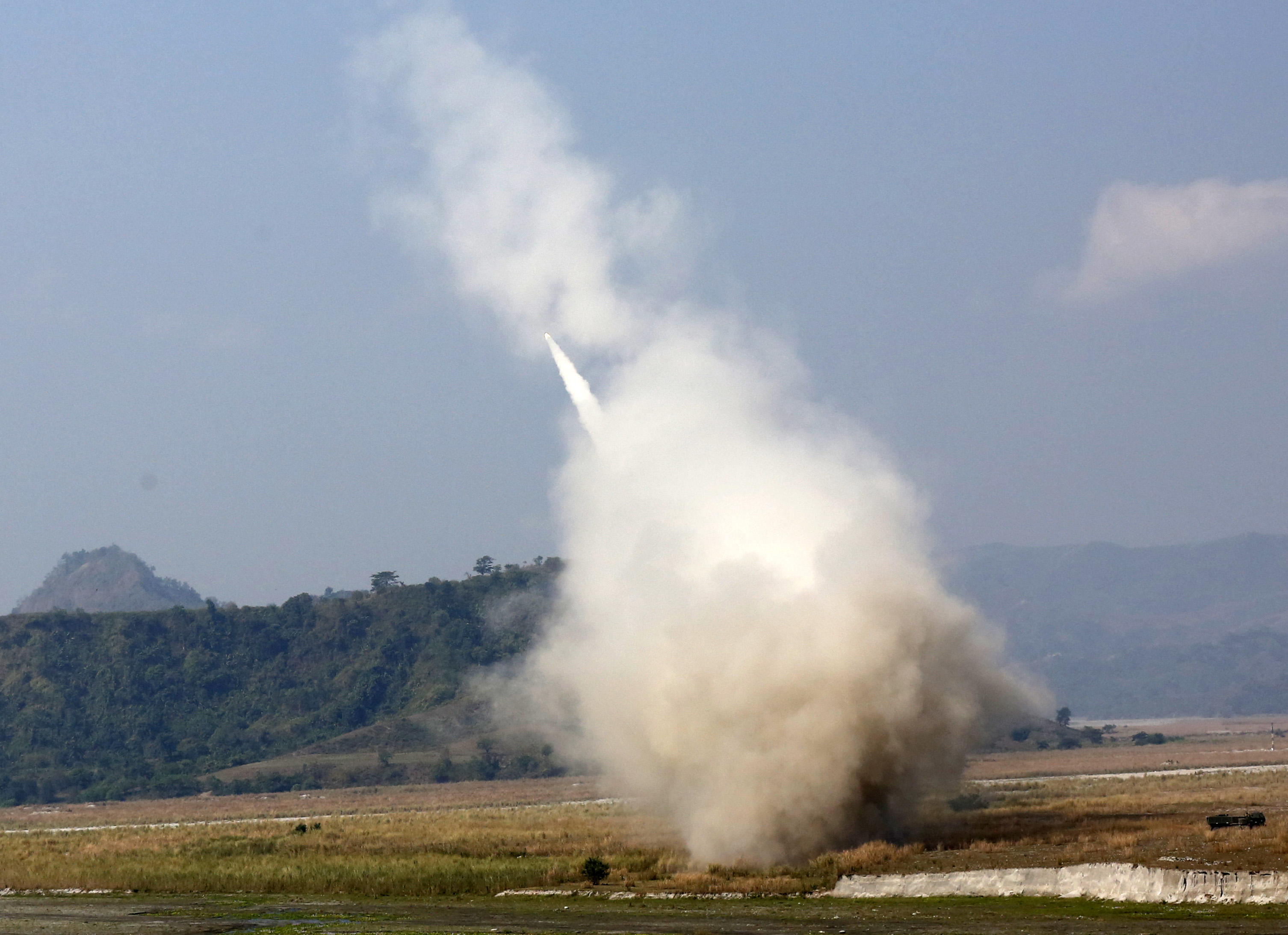 US unveils $1.1bn Ukraine arms package