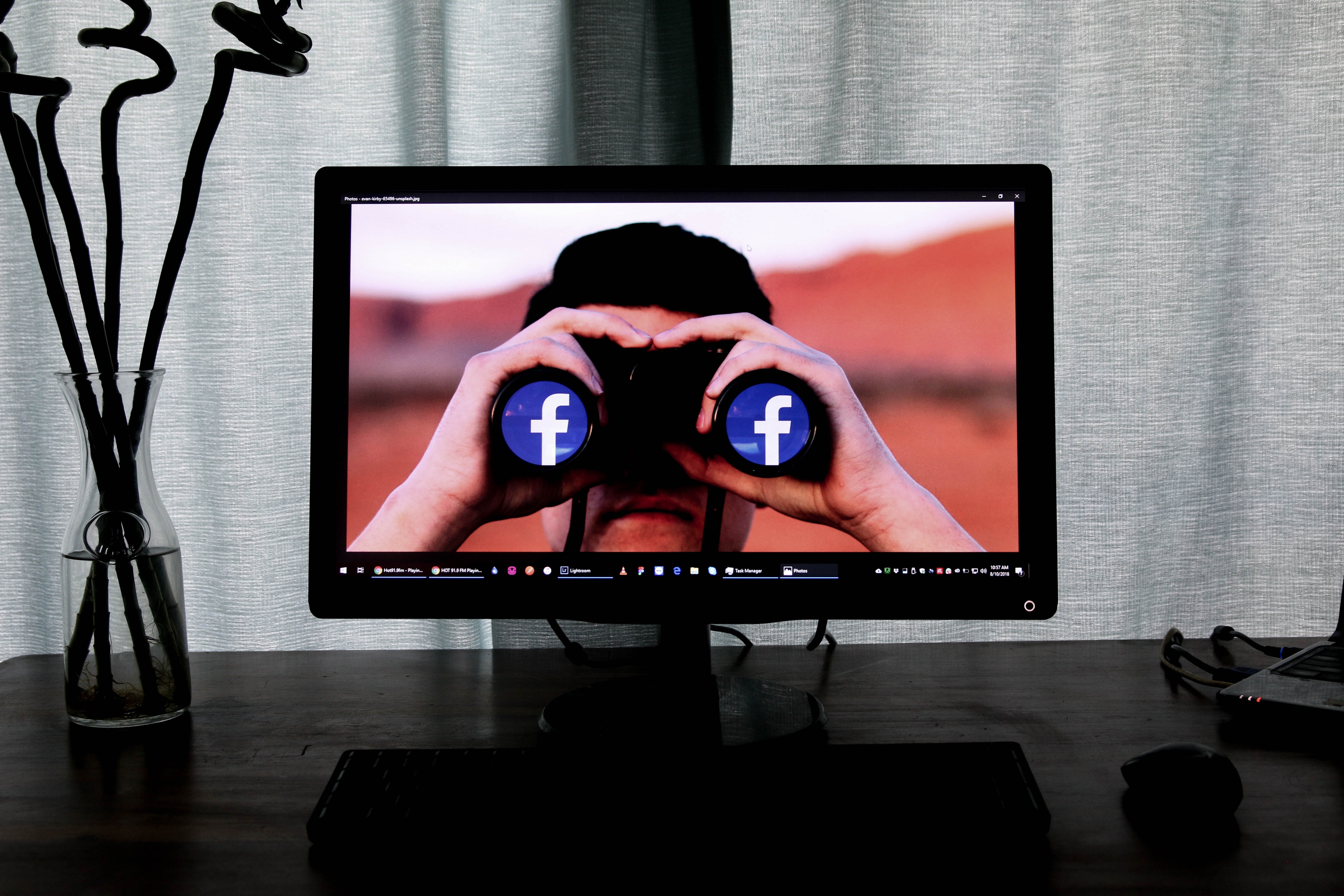 Facebook and Instagram are stalking you on websites accessed via their apps - here’s how to protect your privacy