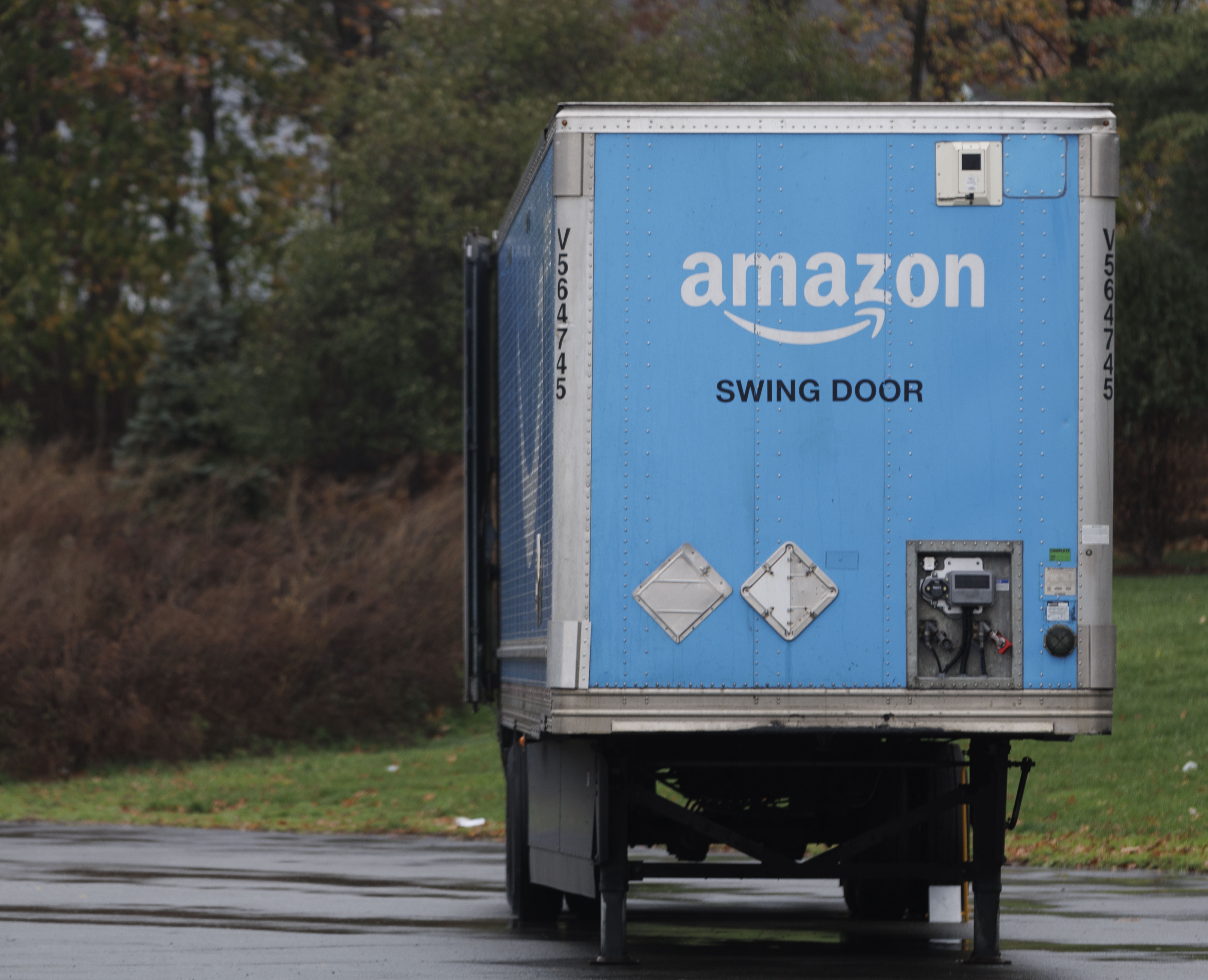 Amazon illegally threatened NYC workers ahead of union votes, judge finds