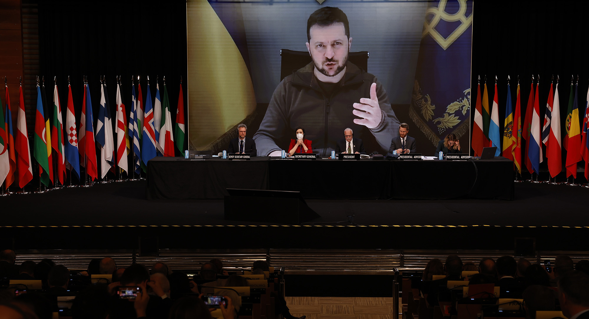 Zelensky addresses Nato session in Madrid; Germany agrees to send Patriot missiles to Poland