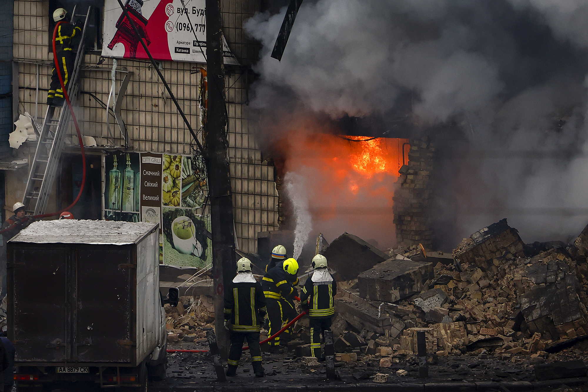 Russia knocks out power for millions amid freeze; Pentagon spells out latest $400m in weapons