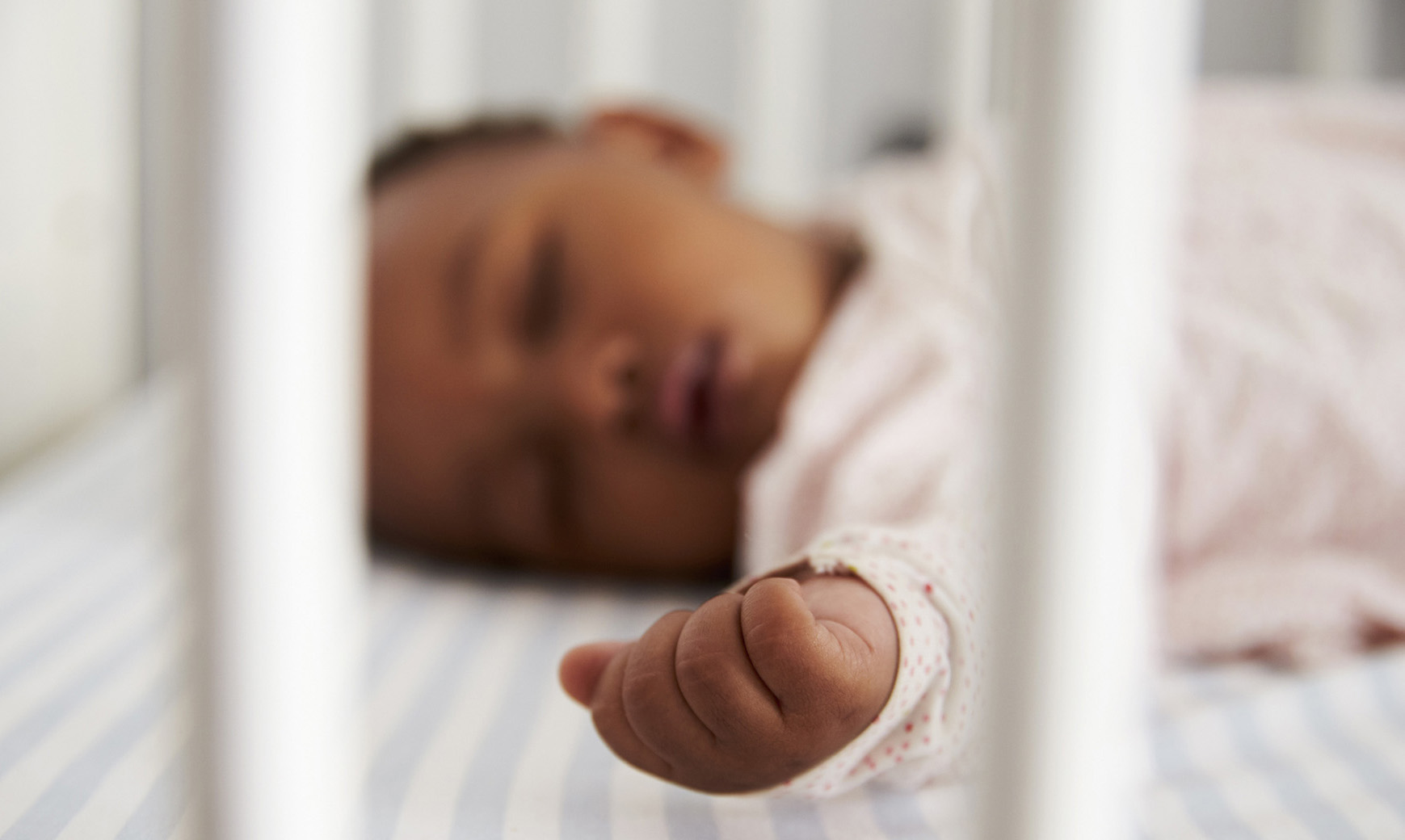 How to train your baby (to sleep)