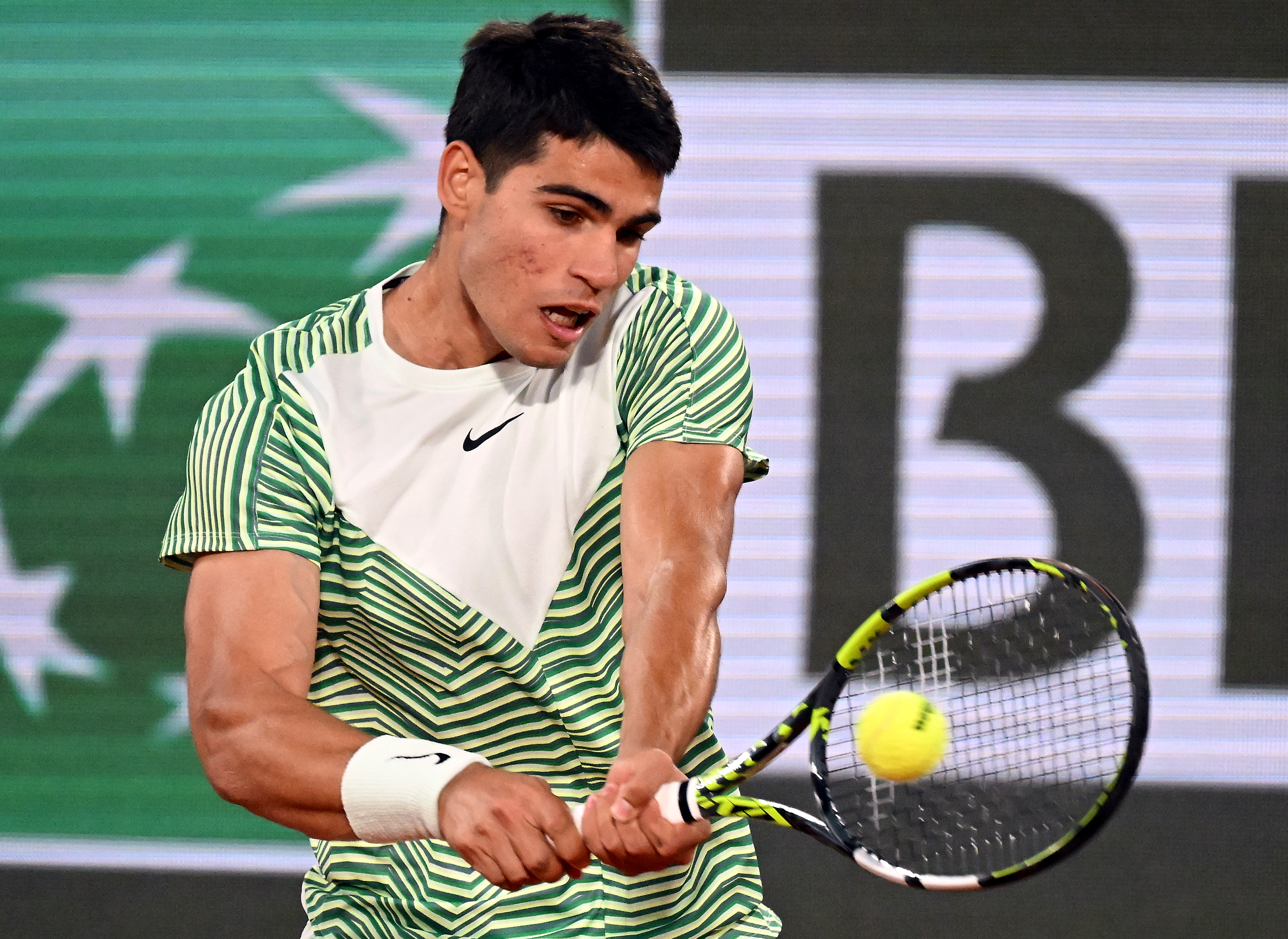 Alcaraz’s take-no-prisoner approach faces stern Djokovic test at French Open