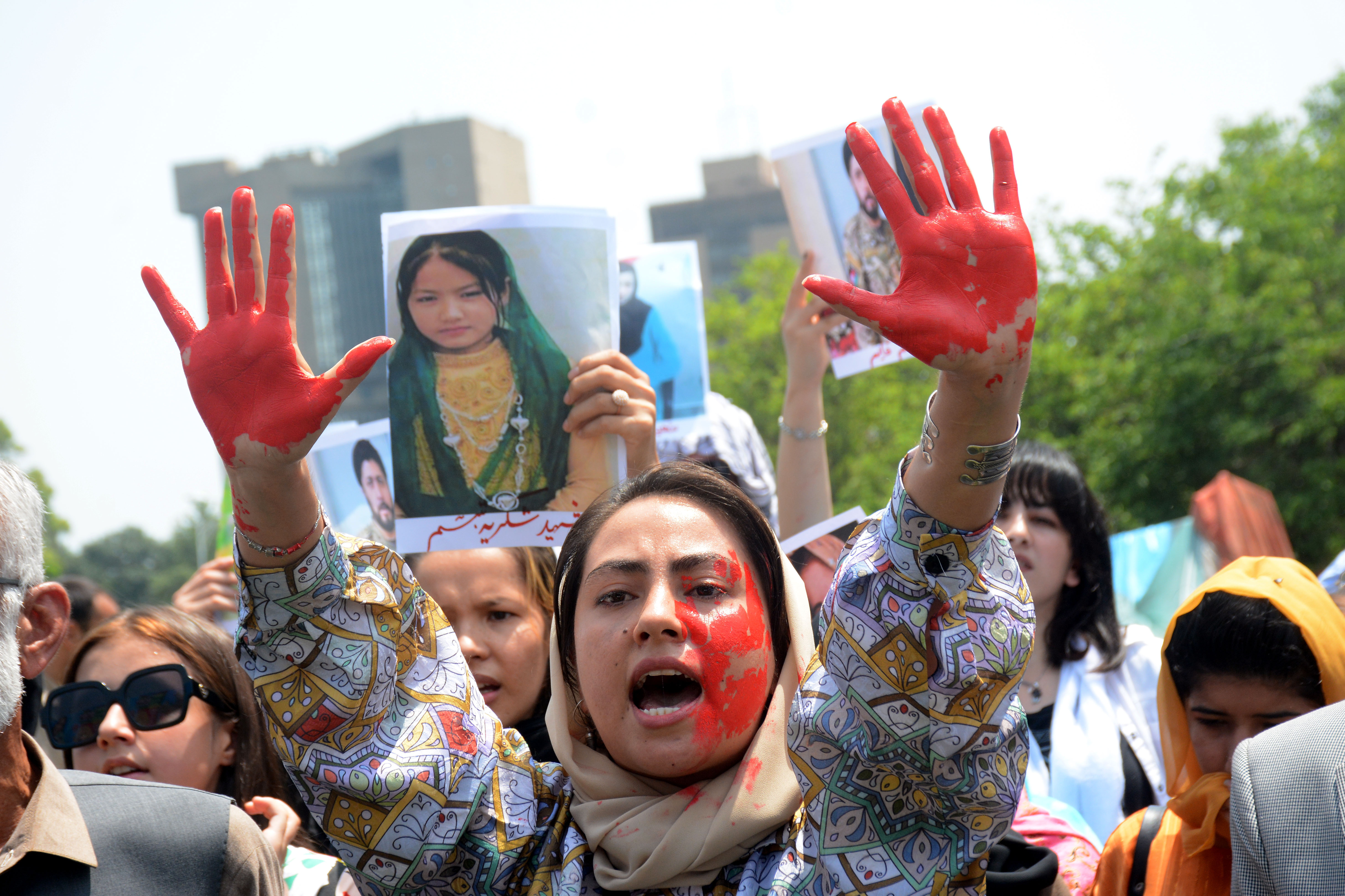Gordon Brown urges ICC to recognise Afghan gender discrimination as crime against humanity
