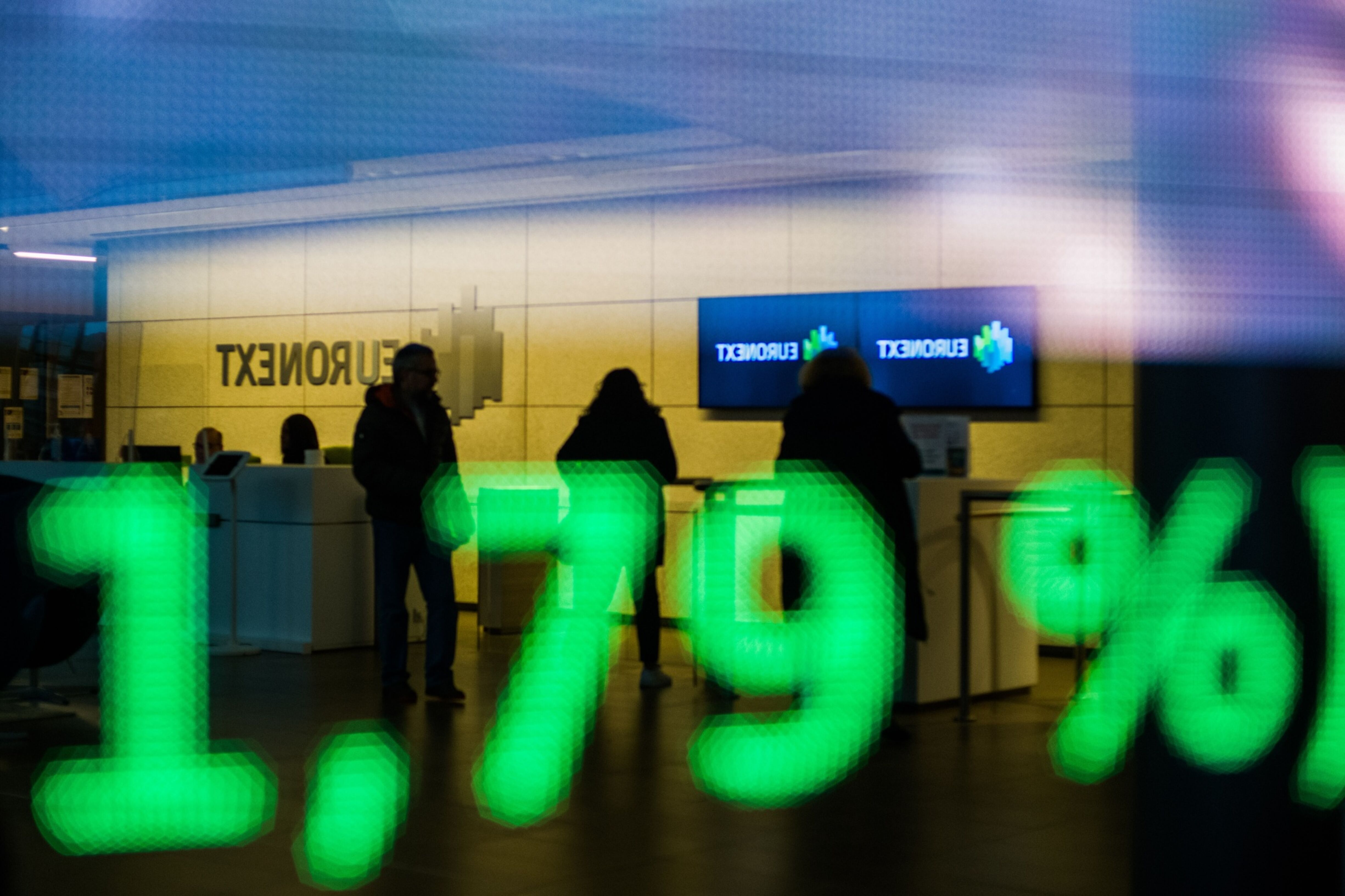 Markets wrap: World shares mixed, dollar advances amid improved US manufacturing, French political drama