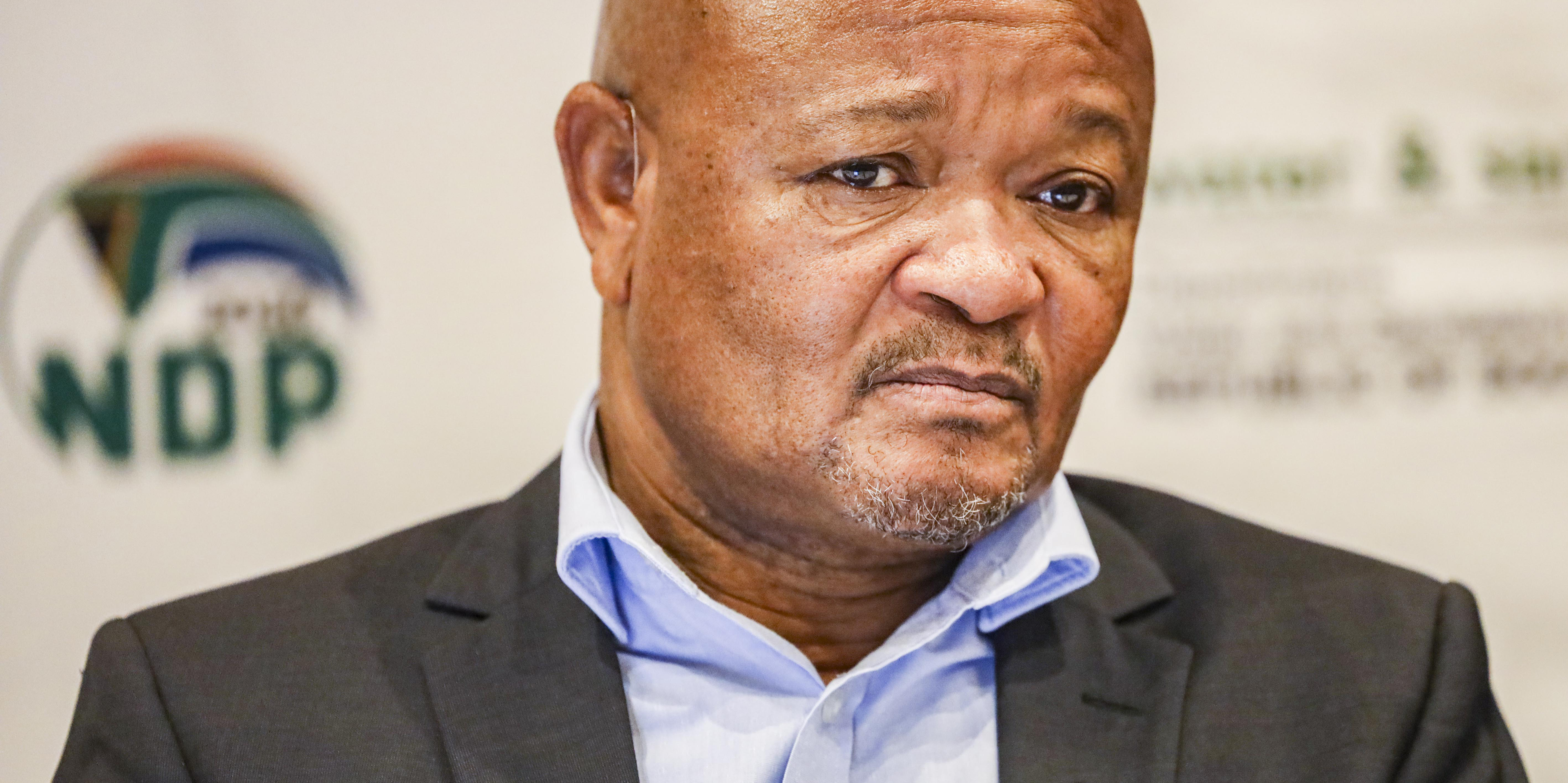 ‘I want to put my head on the block’ – Senzo Mchunu promises angry eThekwini residents water by April