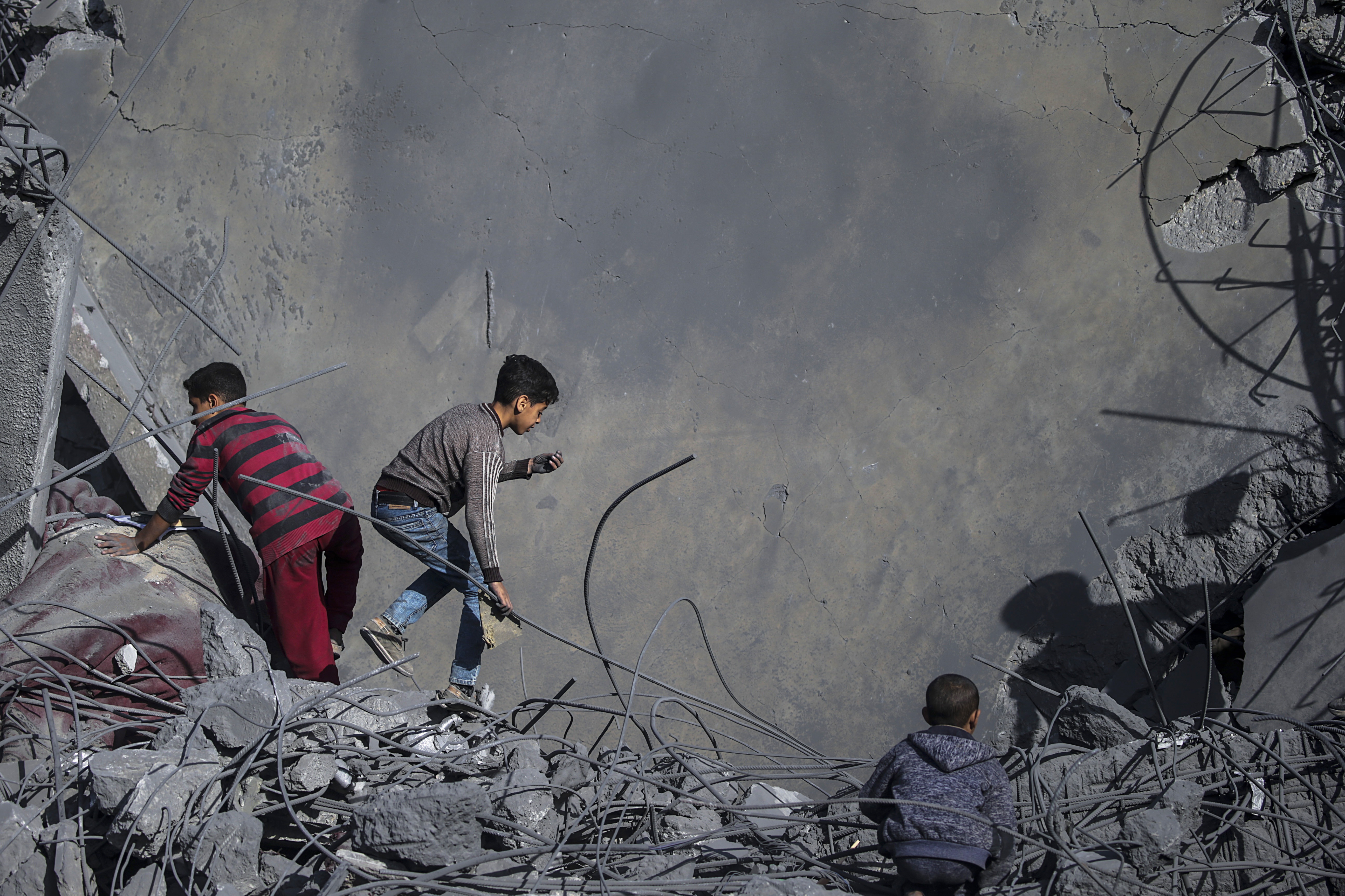 Hamas arrives in Cairo for Gaza ceasefire talks, US says deal ‘on the table’
