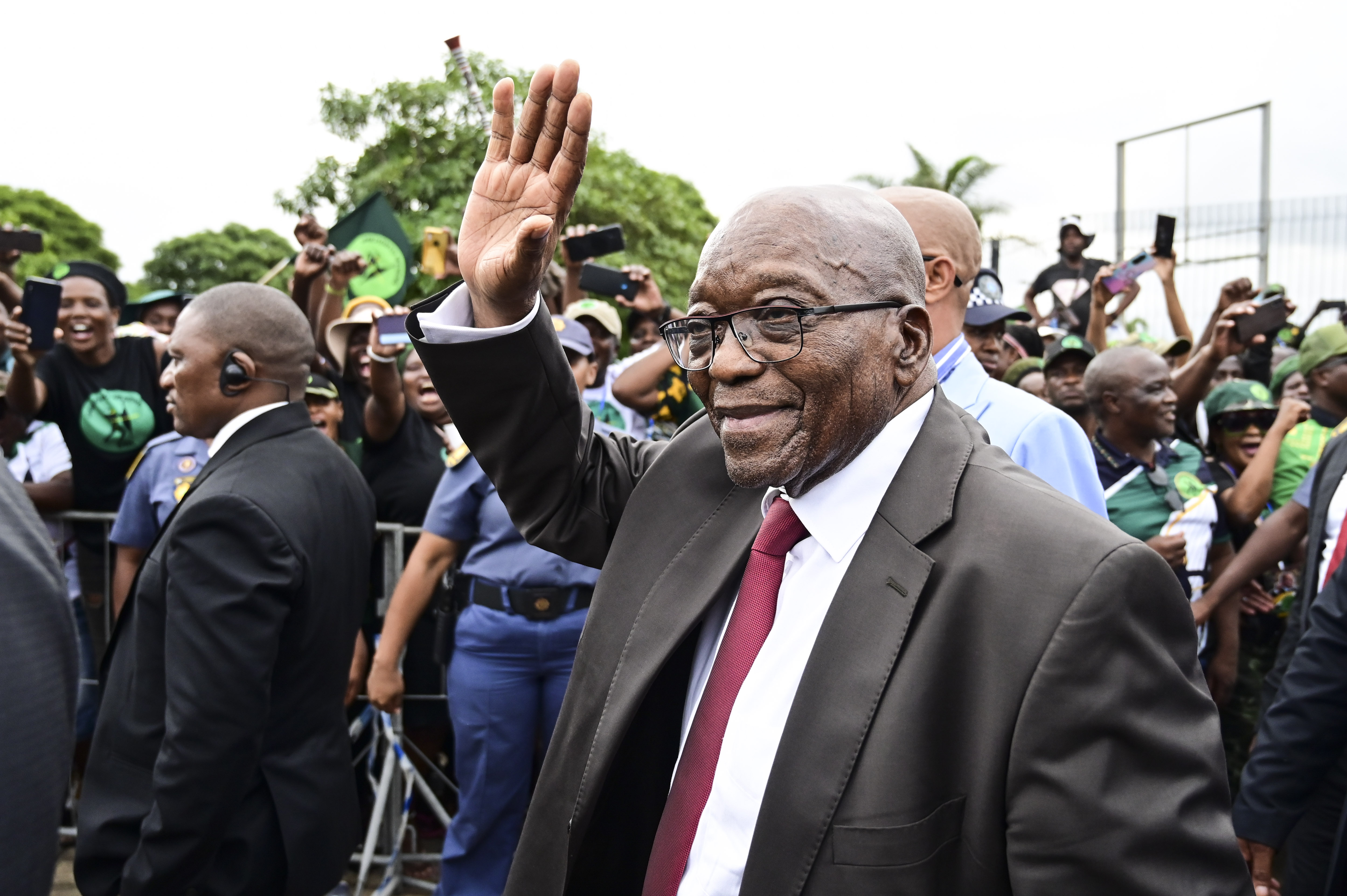 Expulsions from MK party point to deep instability and mistrust