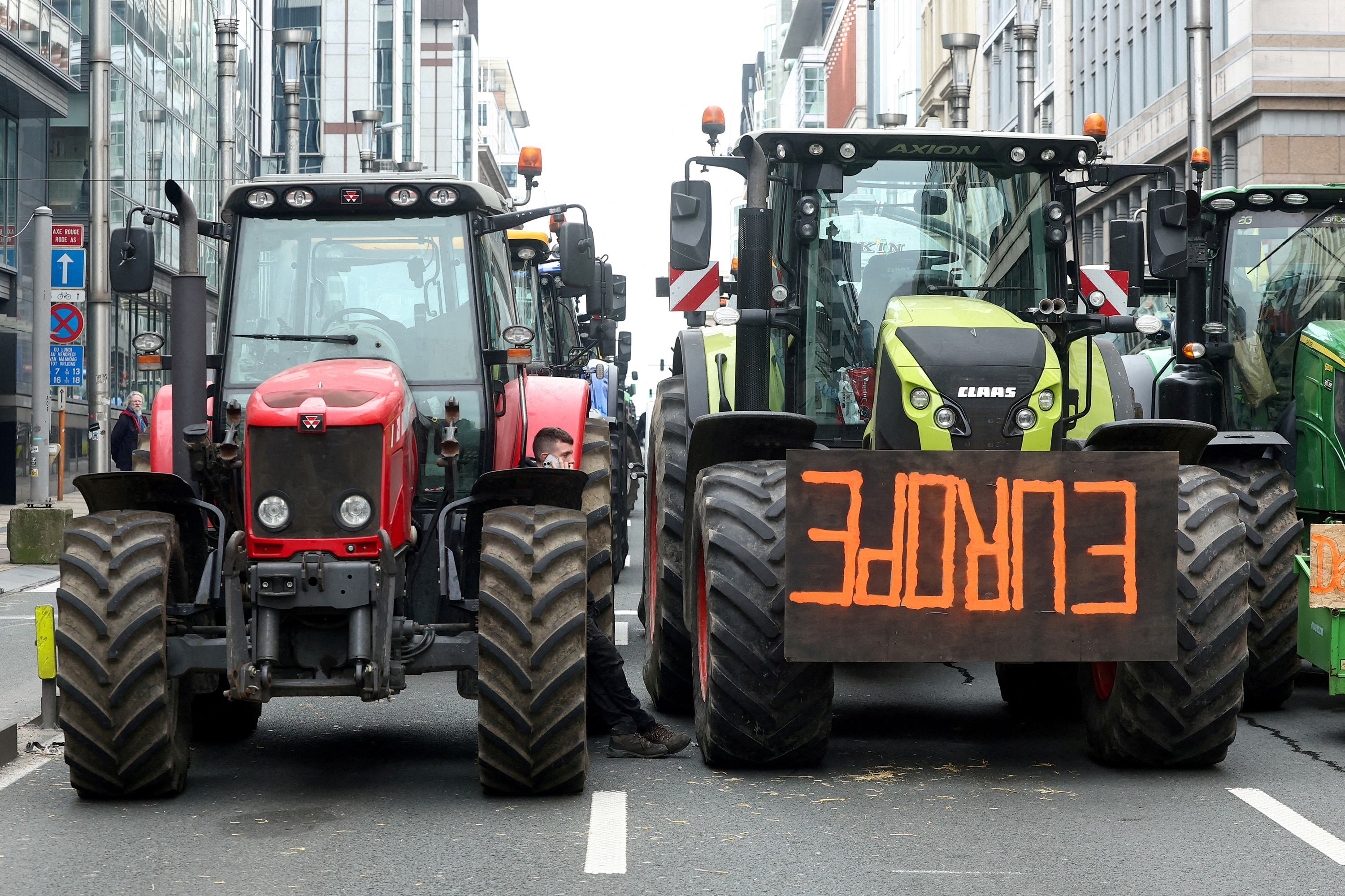 European farmer revolts hold critical lessons for just transition in SA’s food system