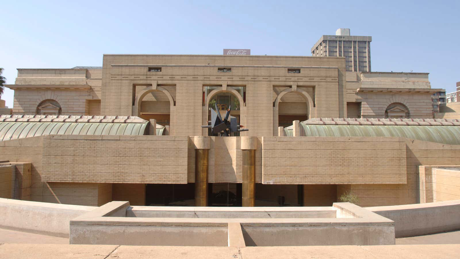Lawyers warn Mayor Morero: Johannesburg Art Gallery’s priceless art is at risk