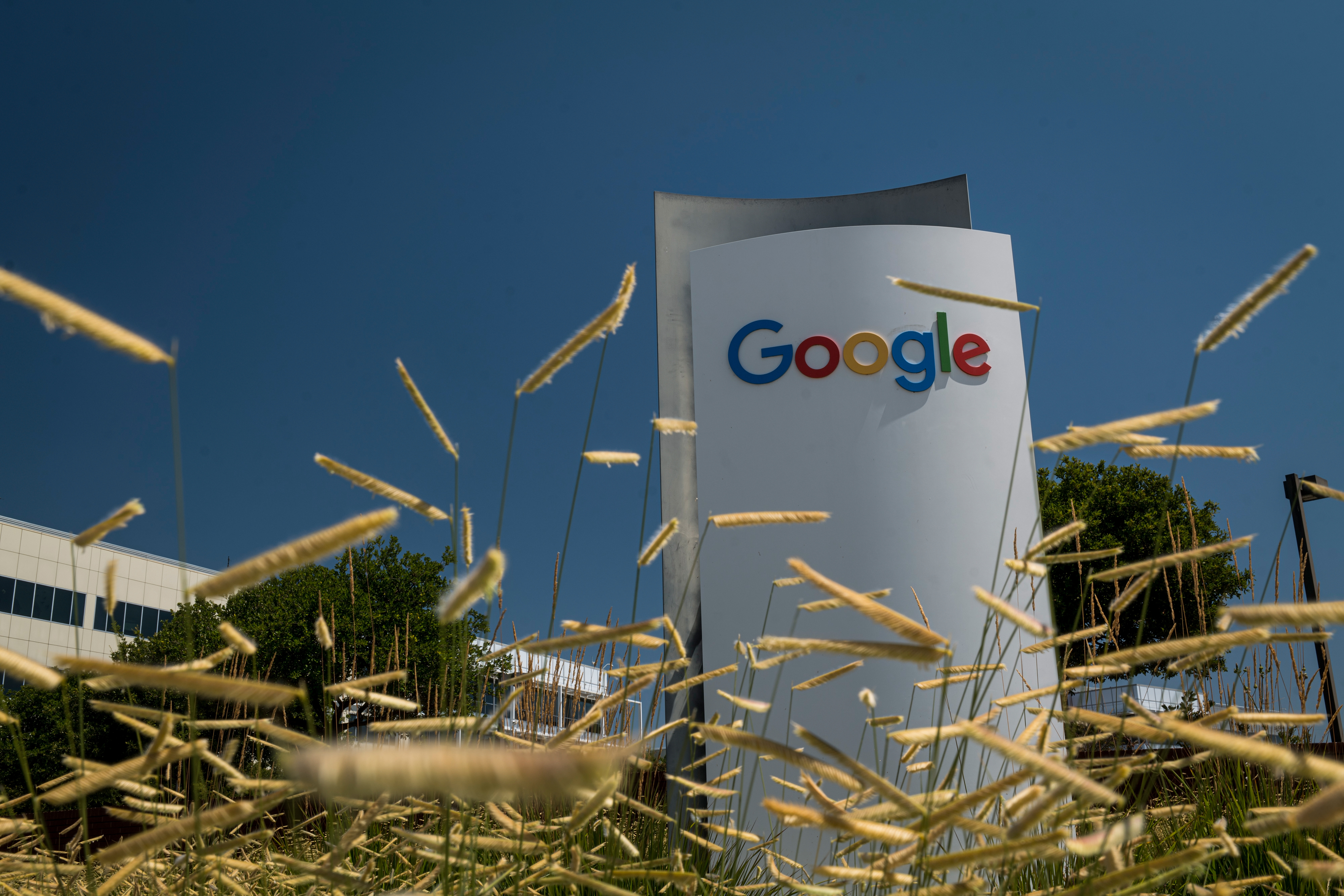 US Weighs Google Breakup in Historic Big Tech Antitrust Case