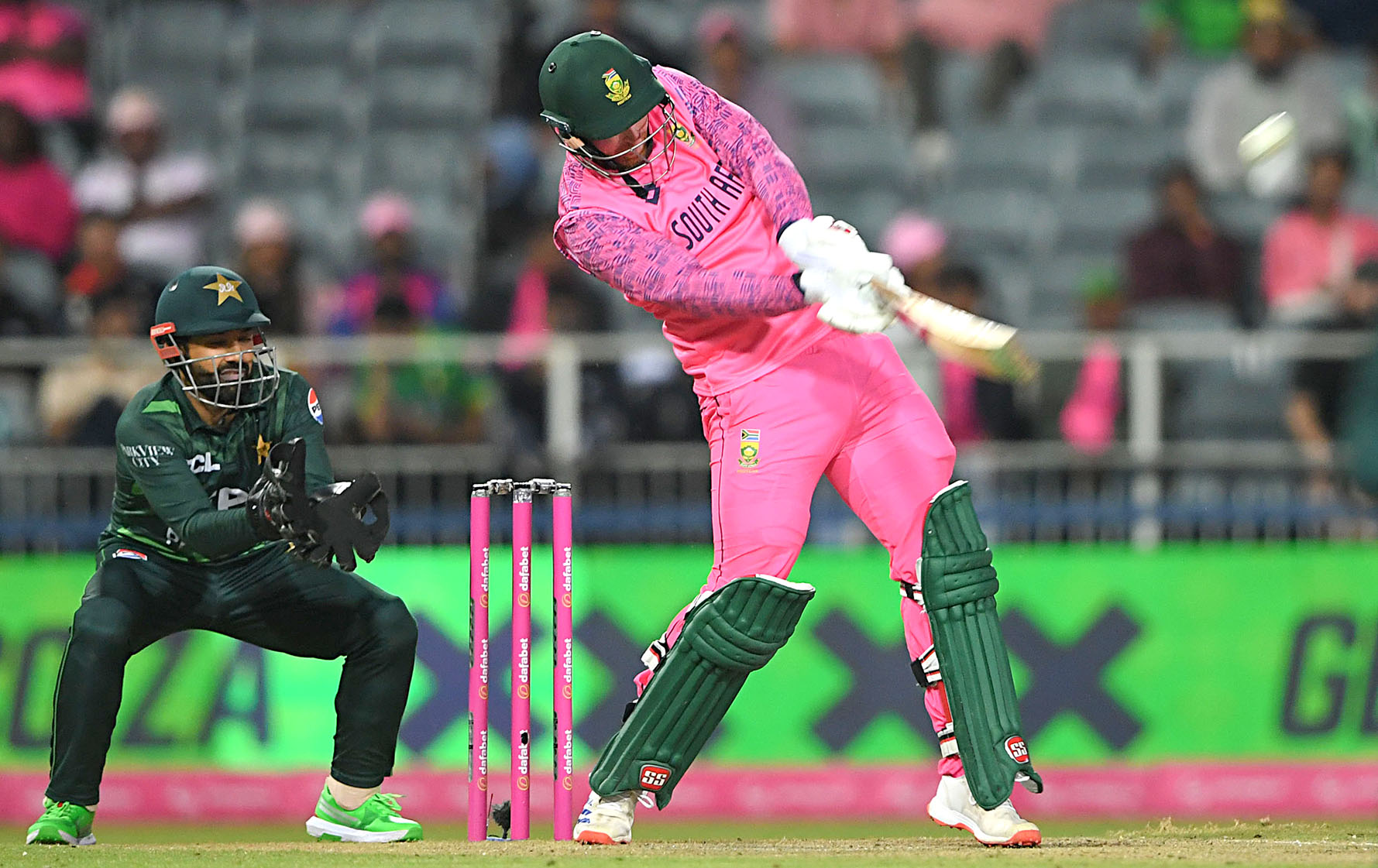 Batters continue to struggle as Pakistan whitewash Proteas in ODI series
