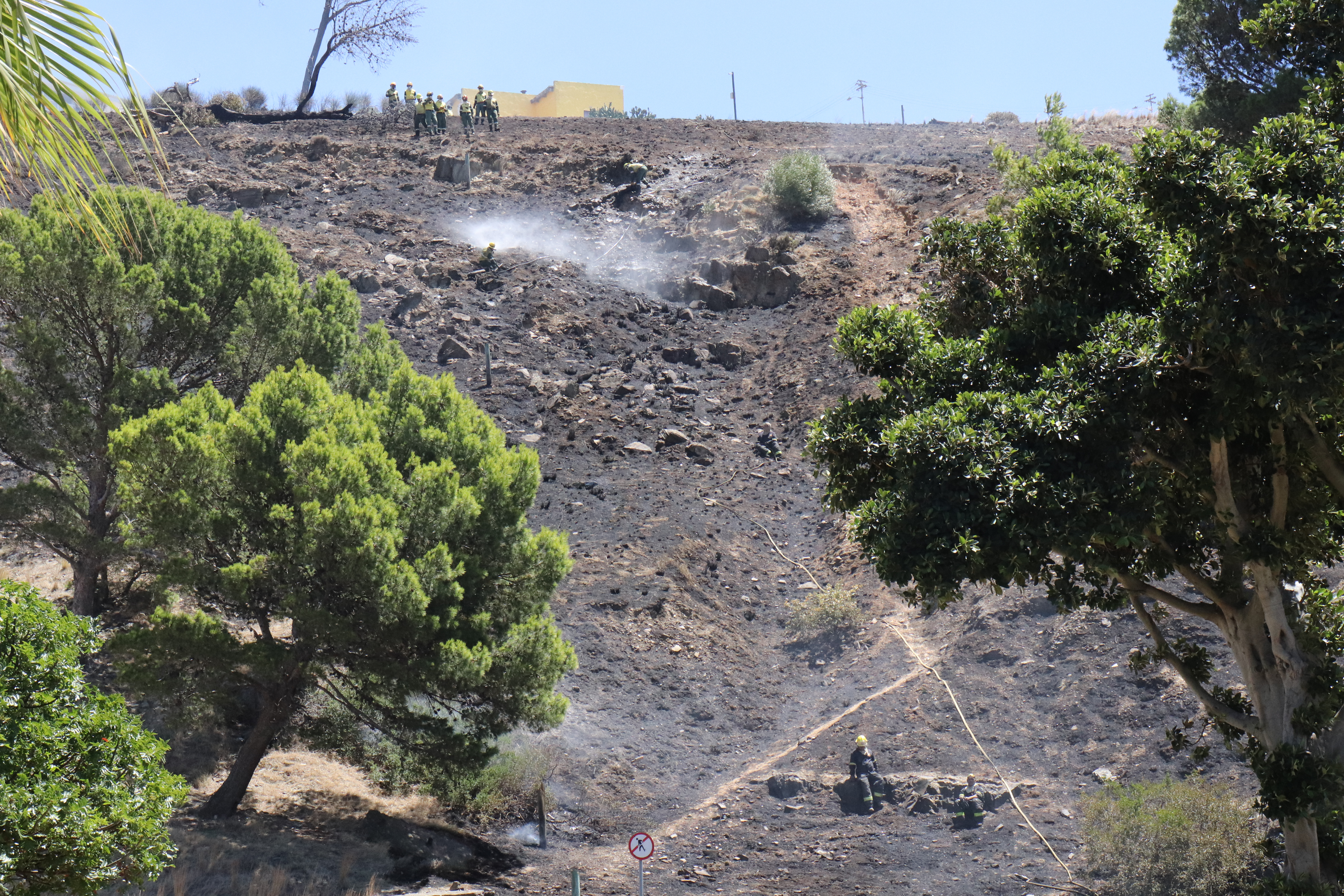 Cape Town blaze under control as community rallies after wildfire threatens Bo-Kaap neighbourhood