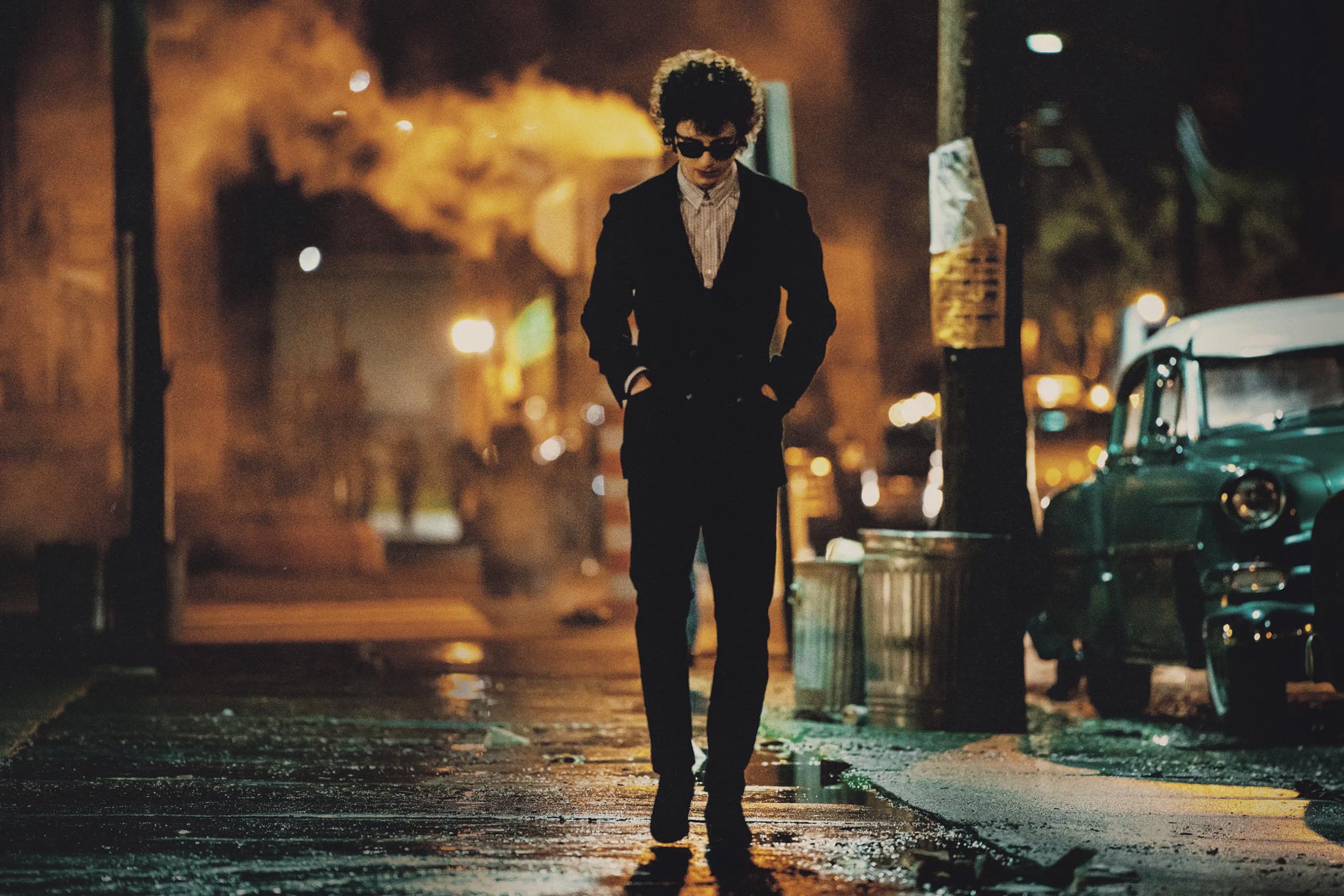 Bob Dylan biopic captures the ephemeral and poetic spirit of a rolling stone