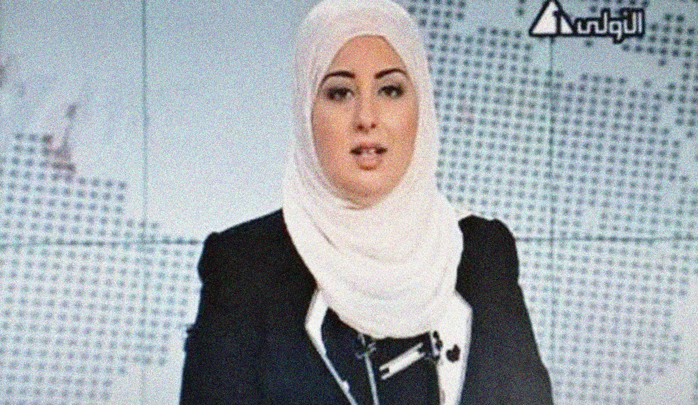 Egypt's veiled news anchor stirs debate