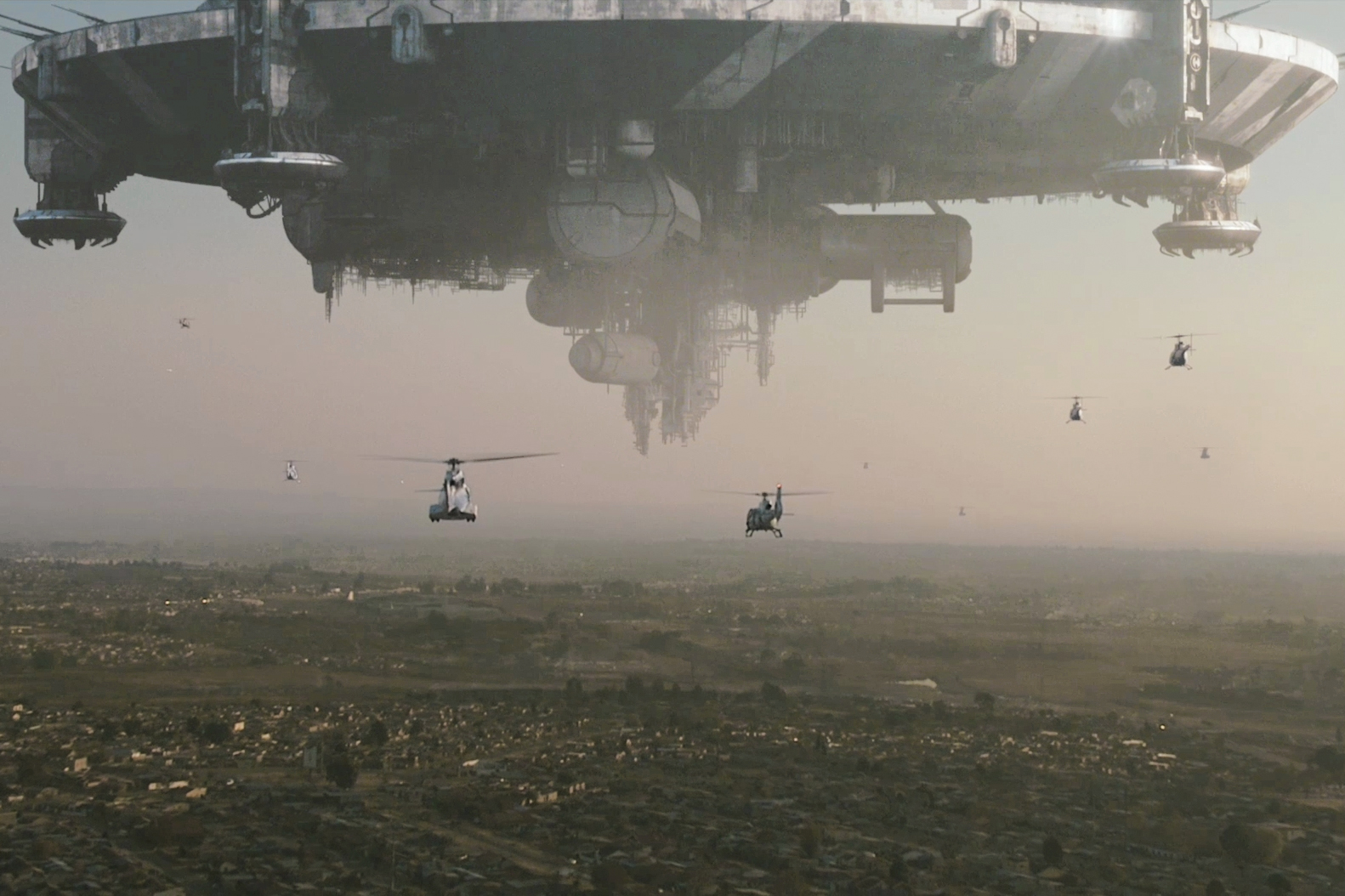 ‘Invictus’ and ‘District 9’ have a great Oscar morning