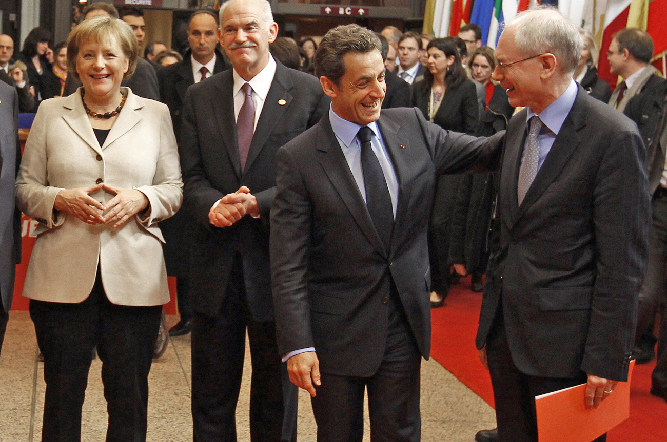 EU promises to help Greece, but not very clear about it