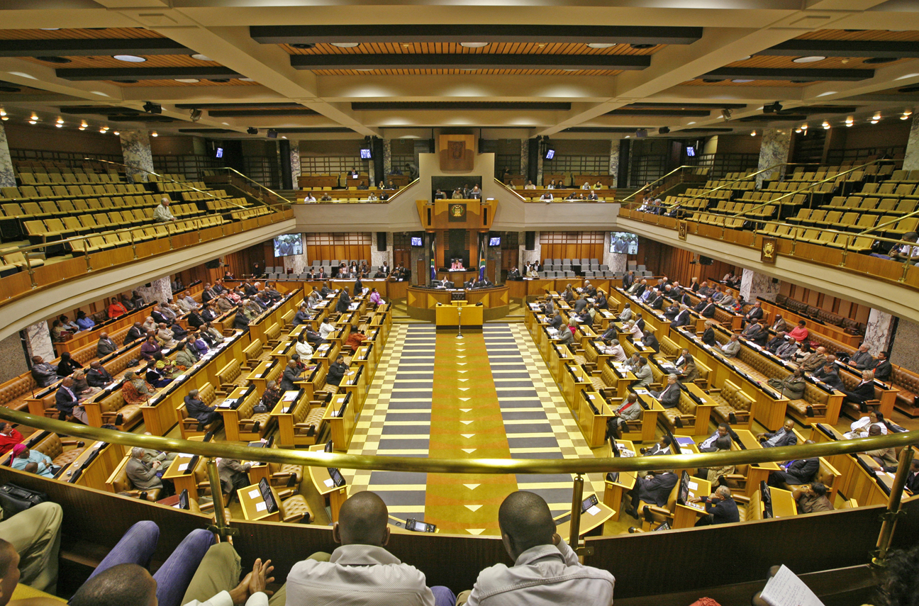 Parliament and media at each others' throats again