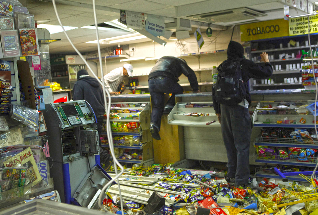 Guardian report reveals insights into London rioters' motivations