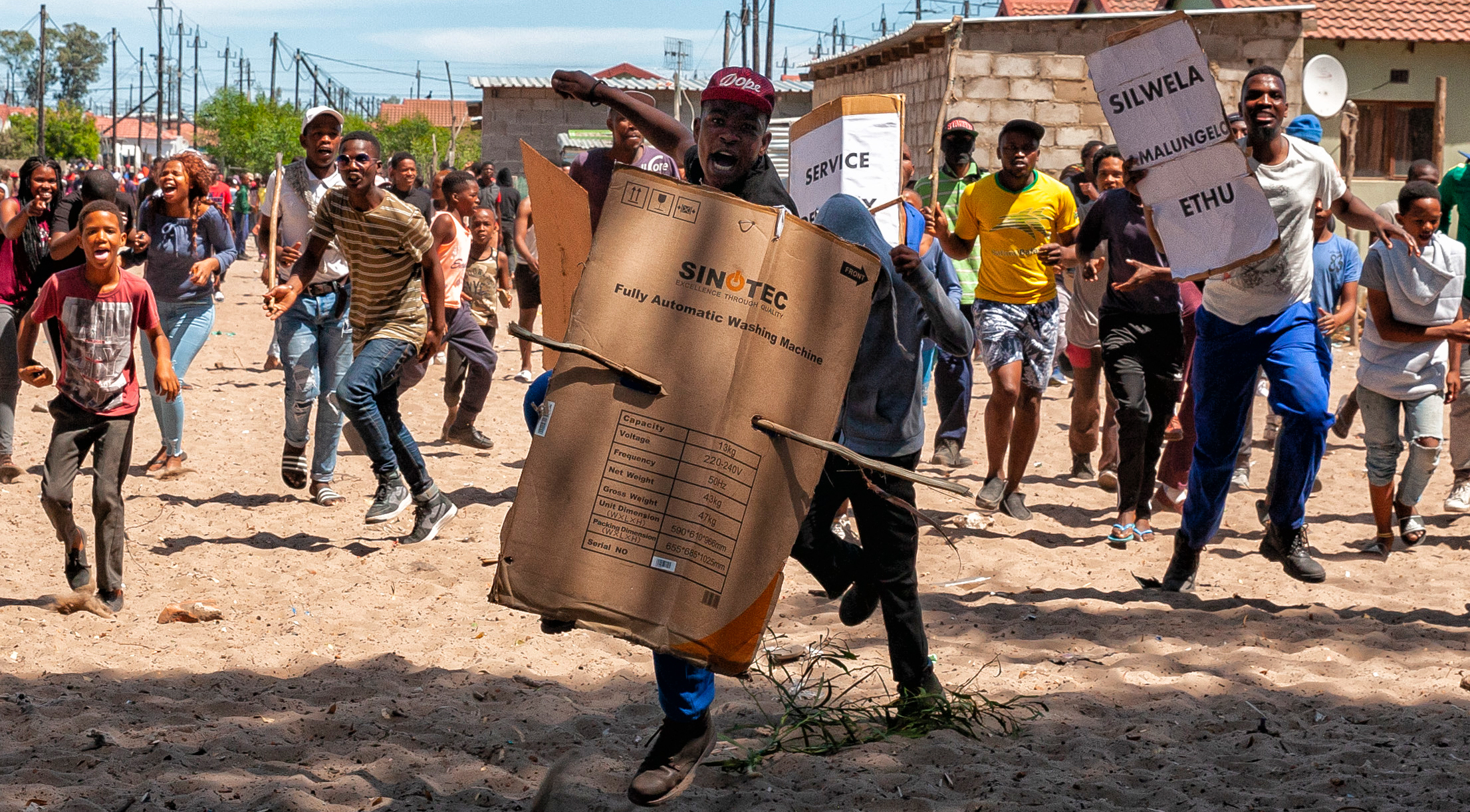 Mayhem in Witsand over building of community hall