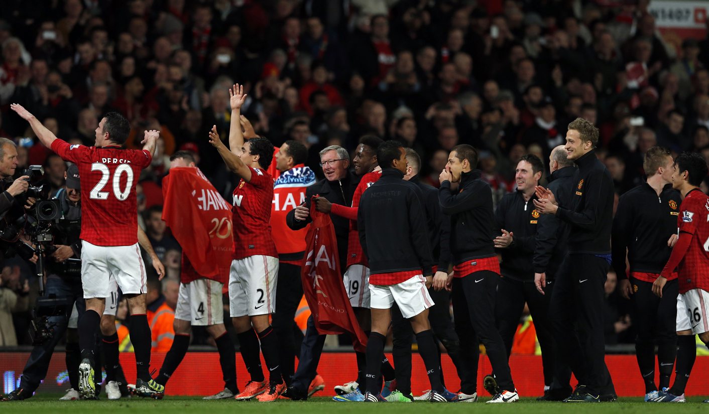 Premier League: Van Persie seals Man United's 20th league title