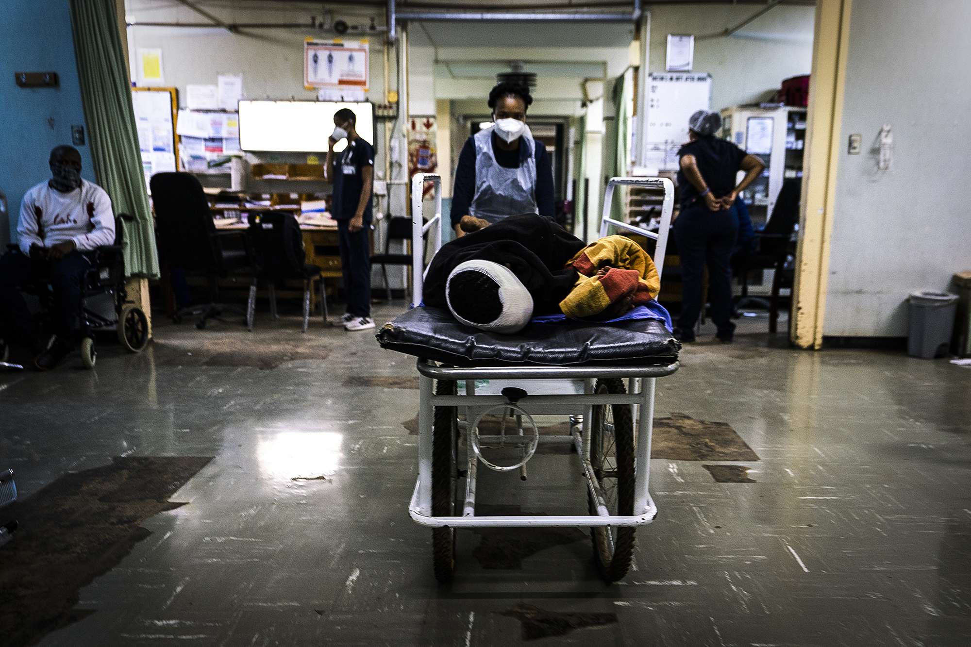 A night in a hospital just after the alcohol ban was lifted