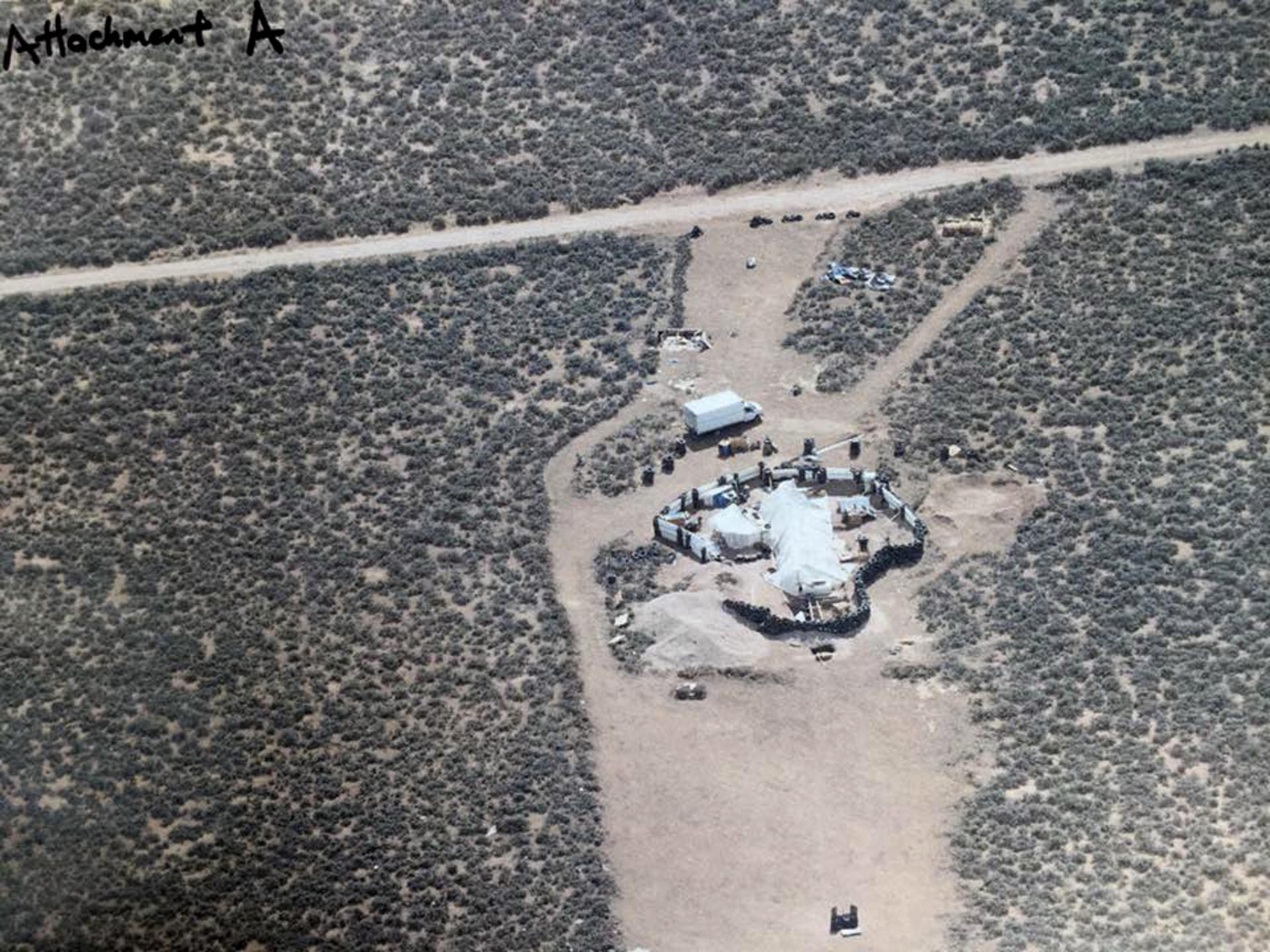 US police say 11 children rescued from 'extremist' men at 'filthy' hideout