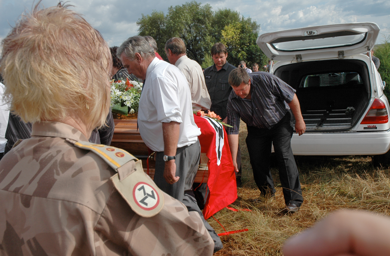 Video: Selected scenes from the Eugene Terre'Blanche funeral