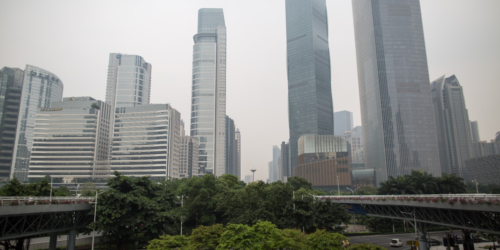 More US staffers evacuated from China over mystery illness