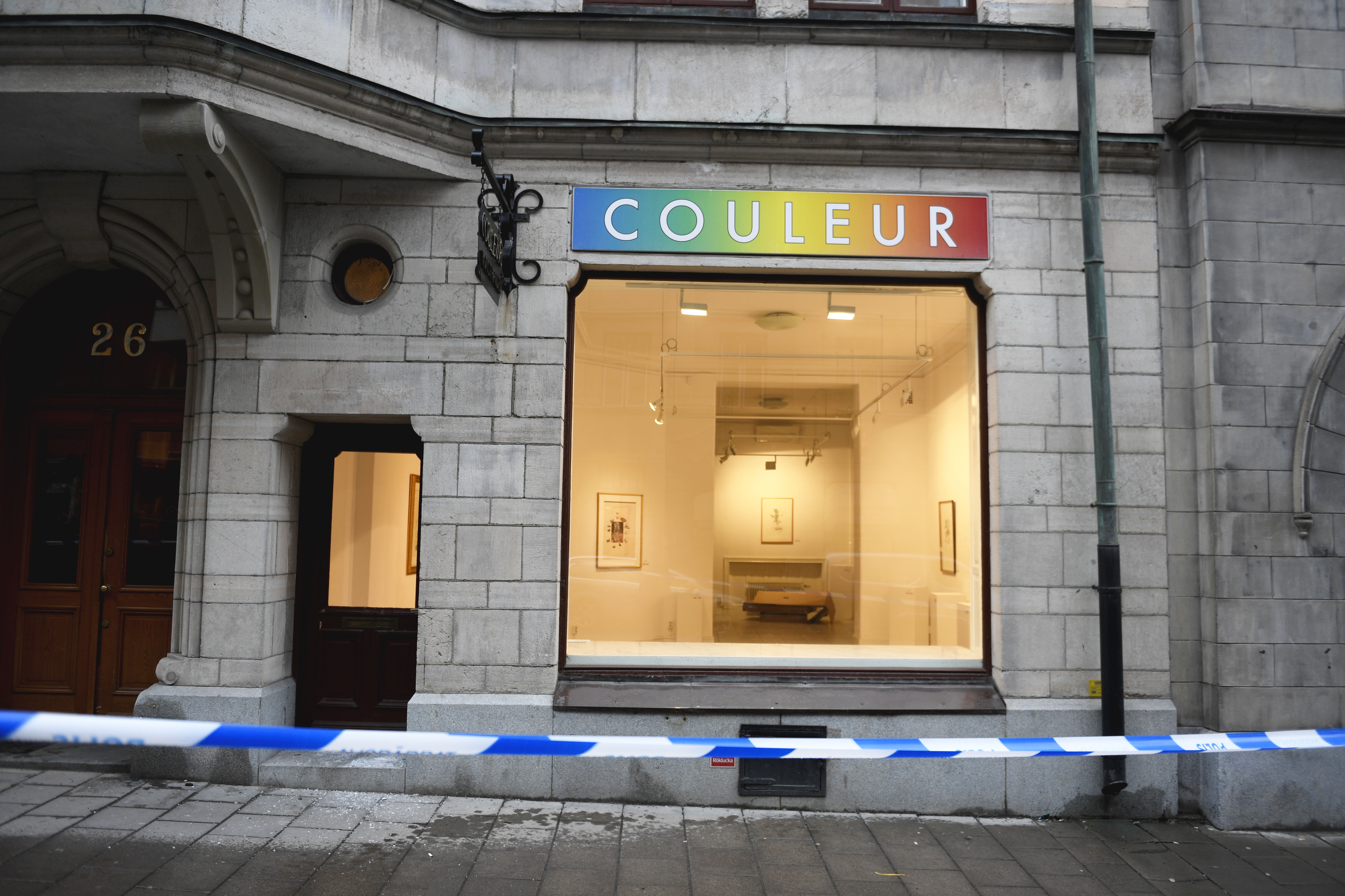 Thieves steal Dali works in Stockholm smash and grab raid