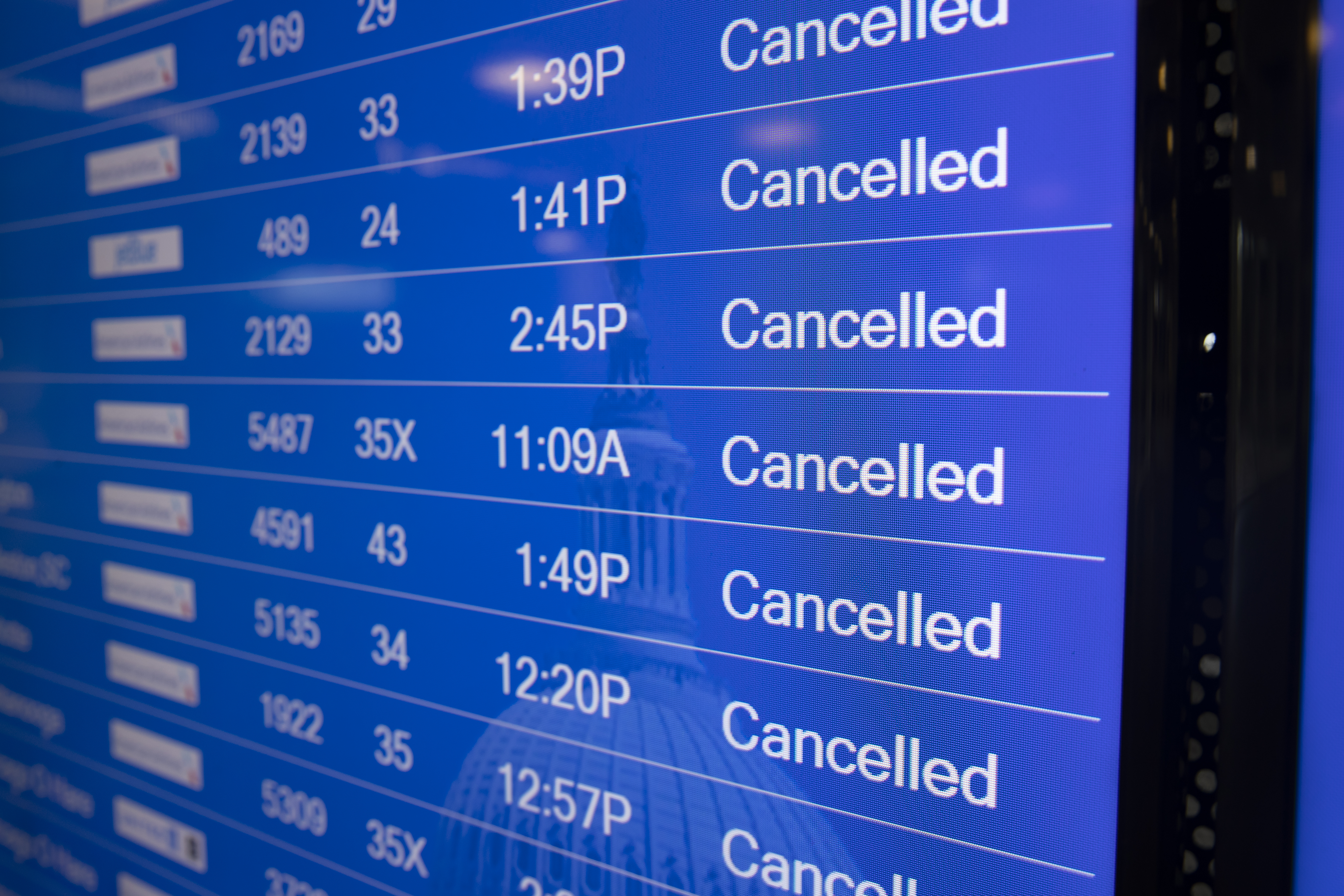 More than a thousand South Africans are still stranded abroad – and they plead for help
