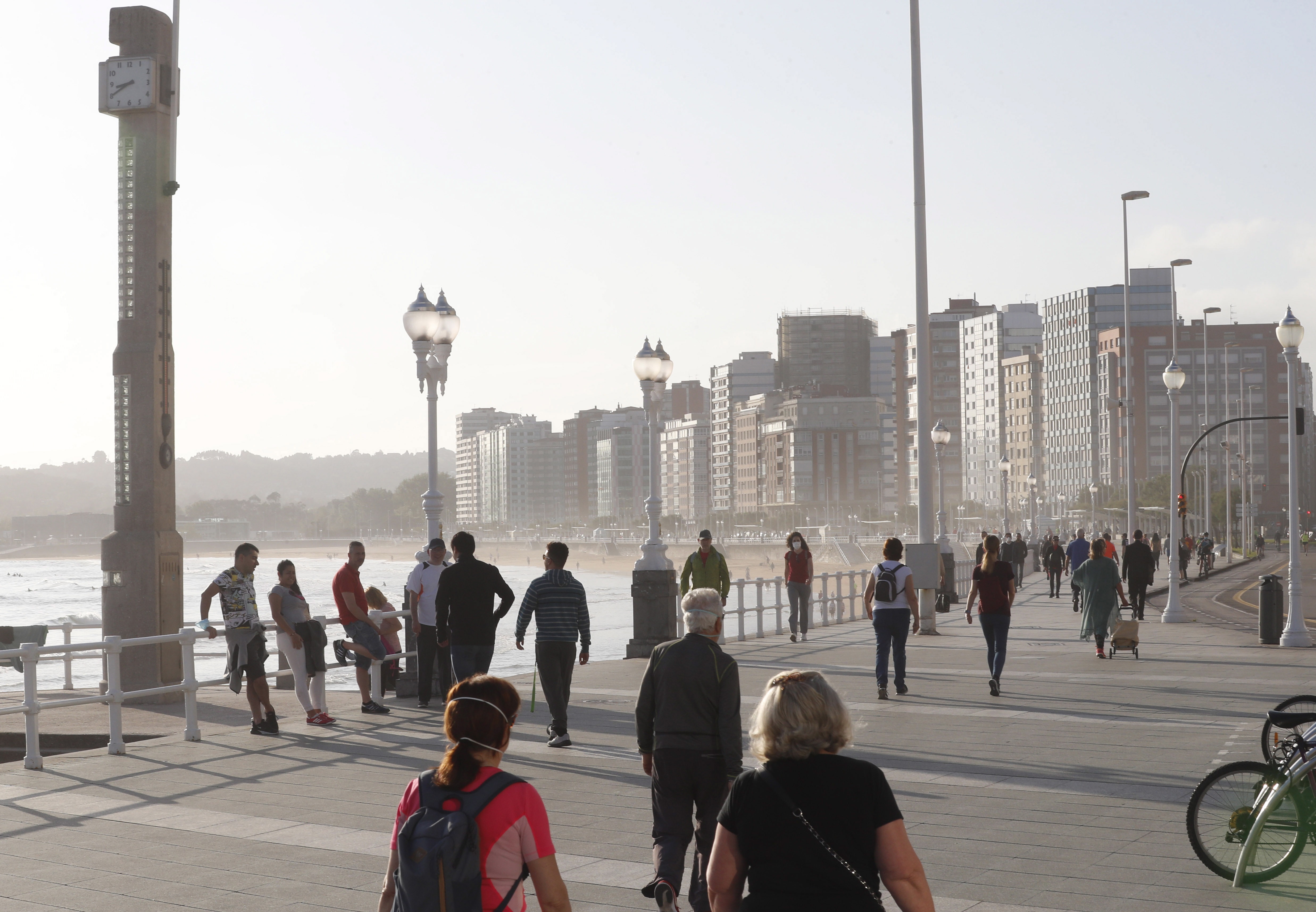 Easing lockdown, Spain to reopen for tourism in July
