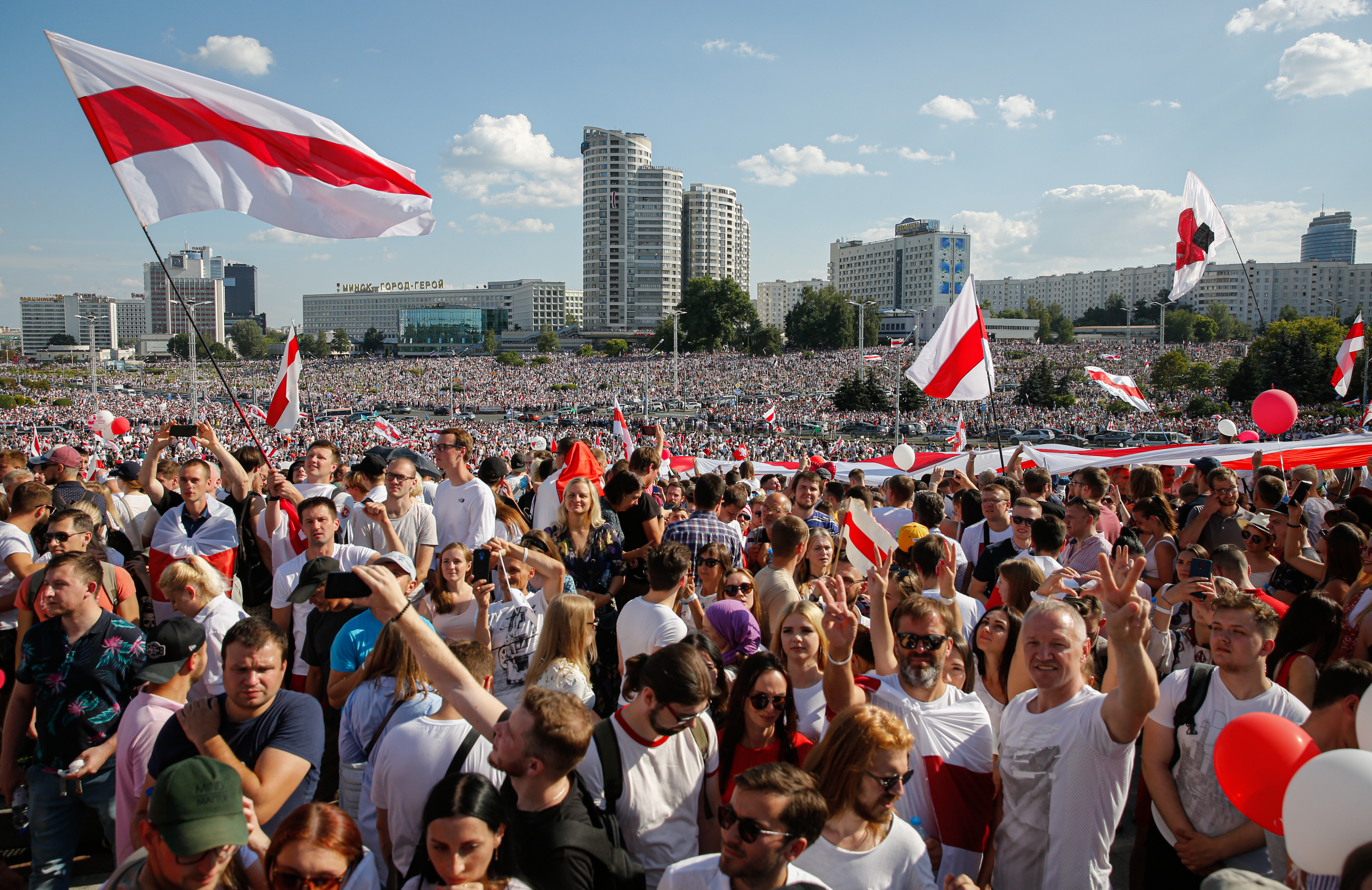 'I'm not a saint': Lukashenko offers to hand over power after referendum