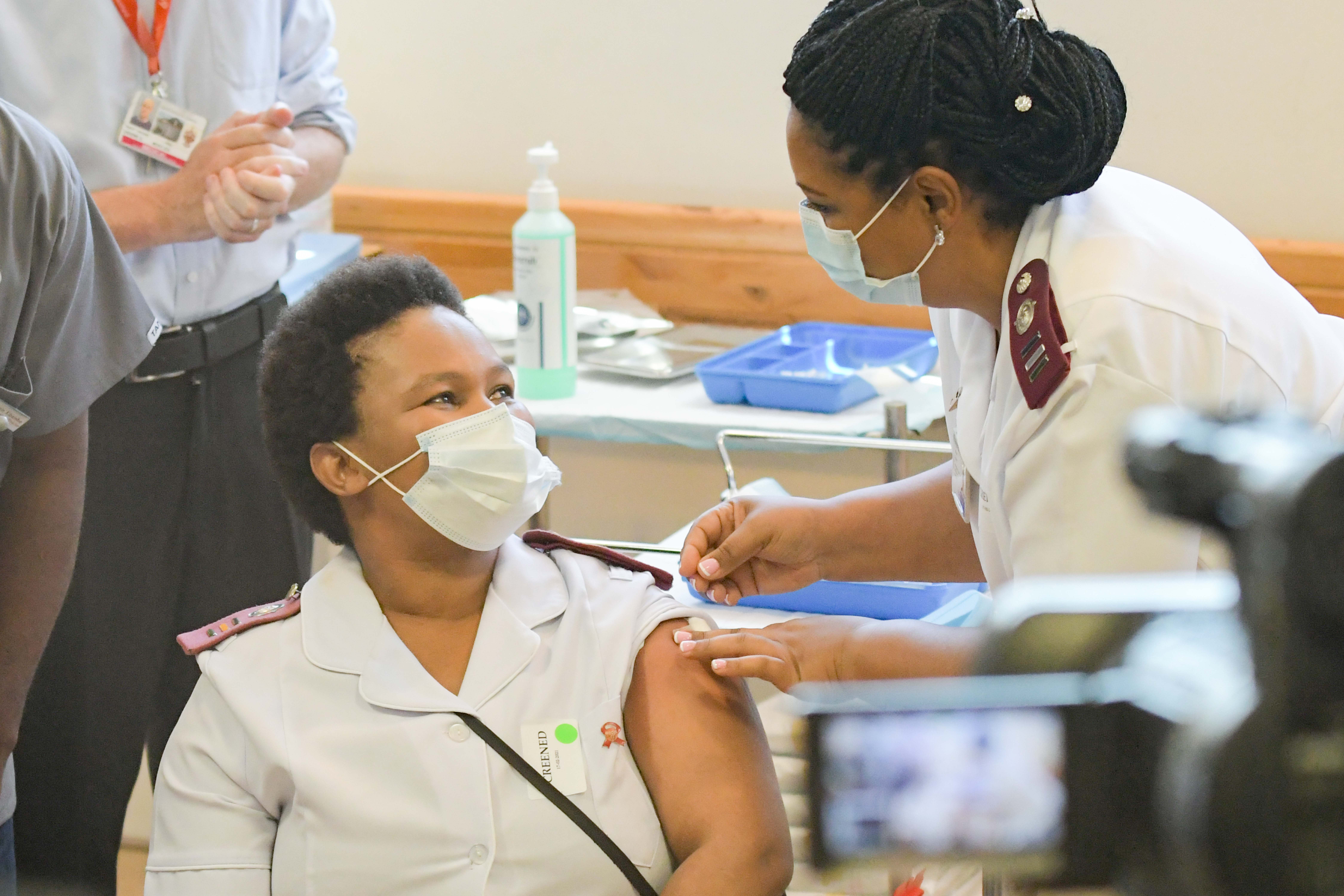 Covid reinfection: Evidence shows vaccination provides greater protection than antibodies alone
