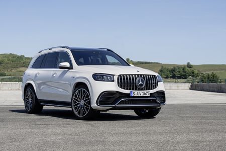 Automotive inequality: Suzuki’s David, the new Swift, and AMG’s Goliath, the Mercedes-AMG GLS 63 4MATIC+