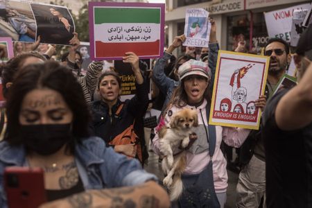 Protests in Iran over Mahsa Amini's death persist despite crackdown