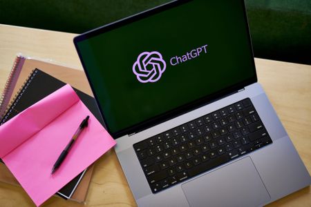 ChatGPT was disruptive, swarms of AI agents will be revolutionary