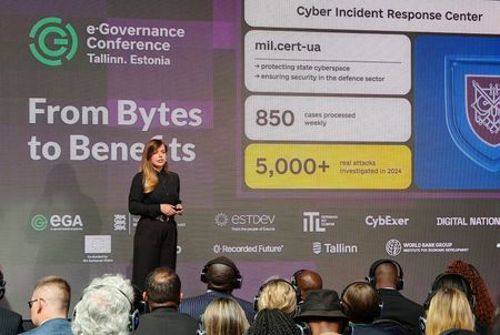 Stalking Minister Schreiber at the e-Governance Conference in Estonia