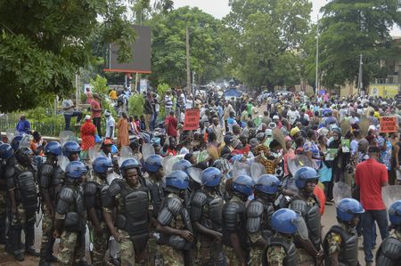 Settling local disputes is key to peace in Central Mali