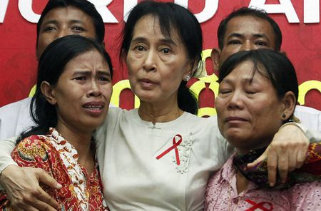 Aung San Suu Kyi to SA: "Please use your liberty to promote ours"