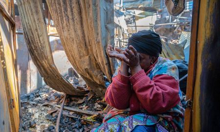 Heartbreaking scenes as Yeoville Market catches fire after several threats to burn it down