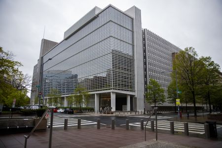 More than 300 lawmakers urge IMF, World Bank to cancel poor countries' debt