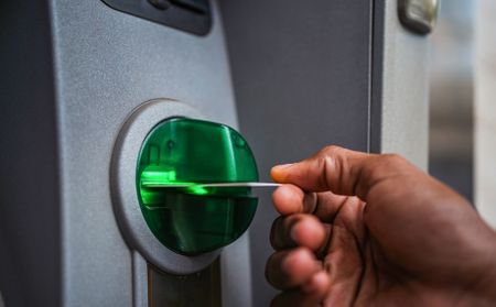 Hawks arrest Western Cape duo who hit the R7m ‘jackpot’ after hacking ATMs with rogue software