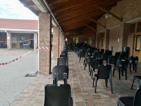 Covid vaccines: This Mitchells Plain hospital shows how it should be done